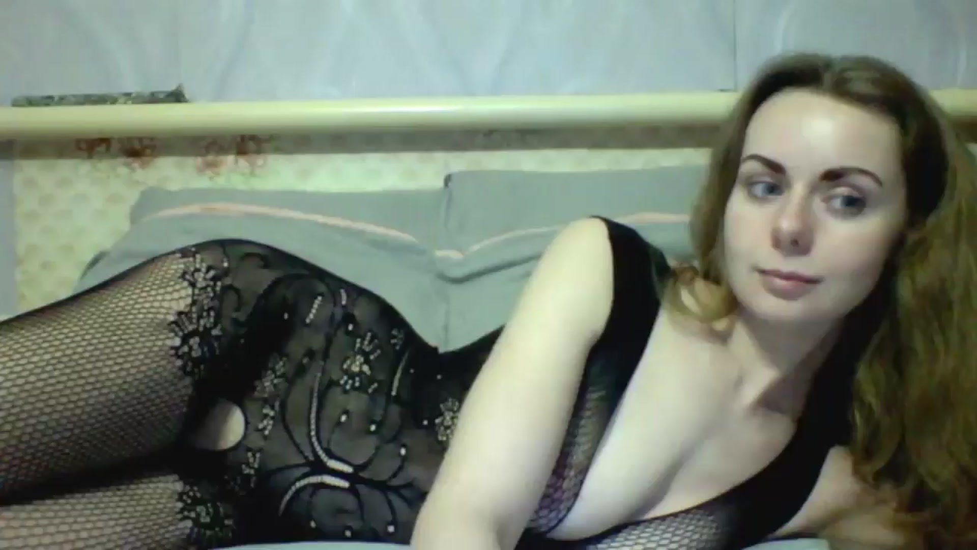 Gallery image thumbnail from Stepfania's myfreecams stream on, 03/10/2026, 01:40 image 4 of 20