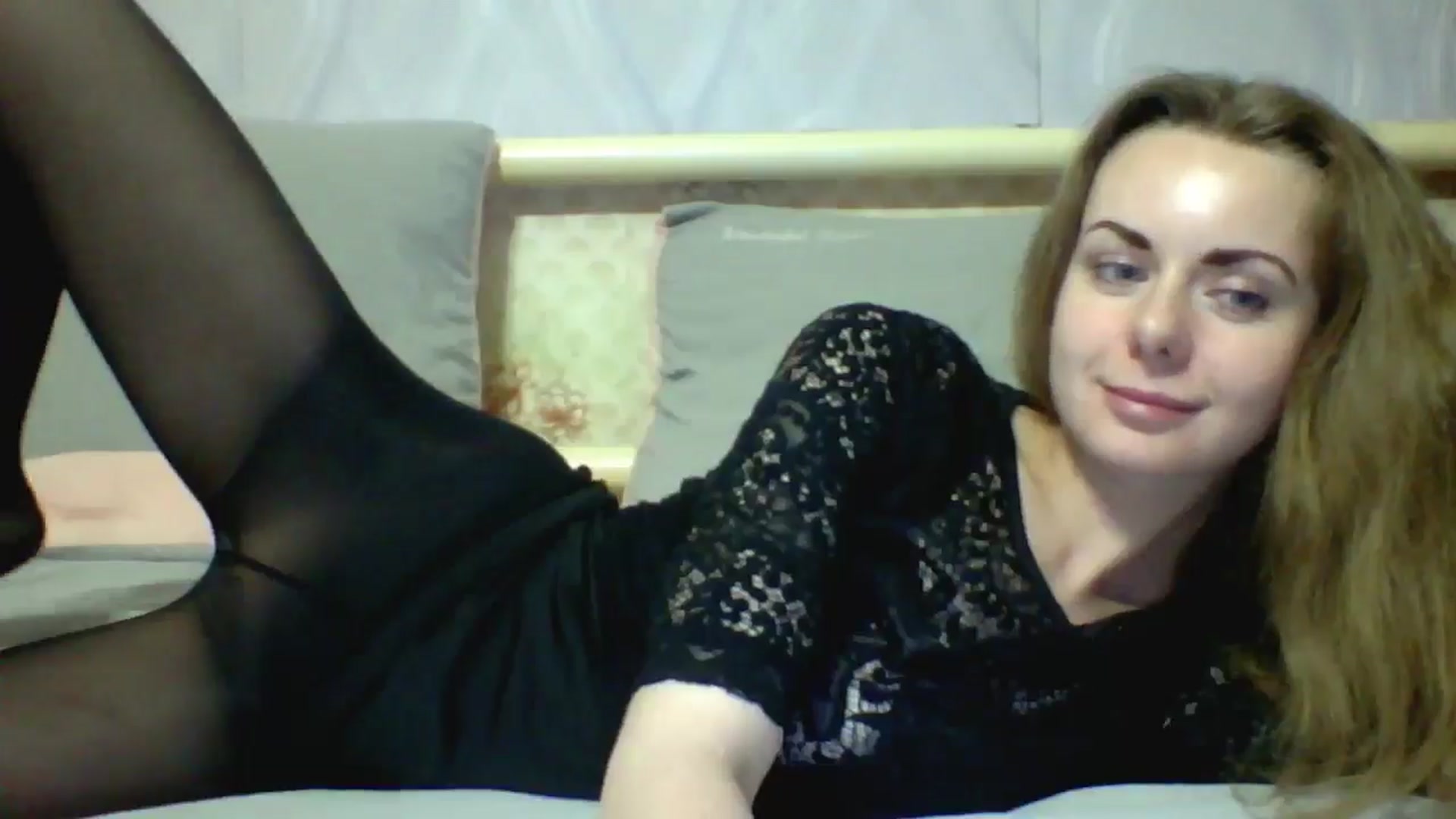 Gallery image thumbnail from Stepfania's myfreecams stream on, 03/31/2026, 03:53 image 15 of 20