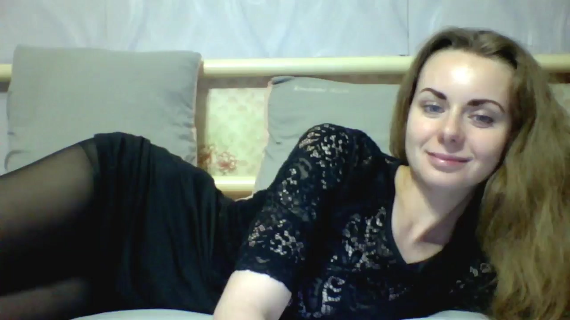 Gallery image thumbnail from Stepfania's myfreecams stream on, 03/31/2026, 03:53 image 5 of 20