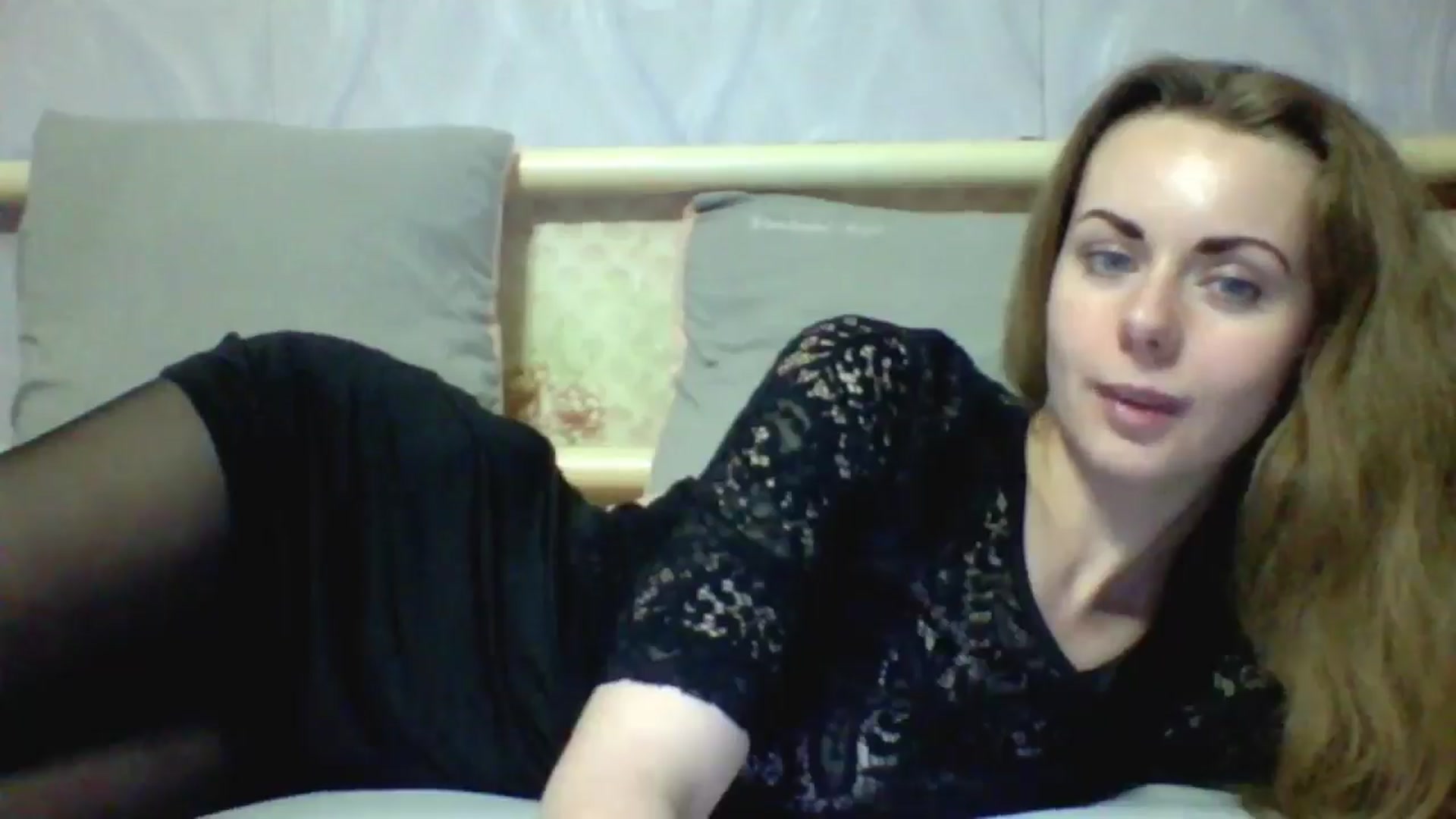 Gallery image thumbnail from Stepfania's myfreecams stream on, 03/31/2026, 03:53 image 3 of 20