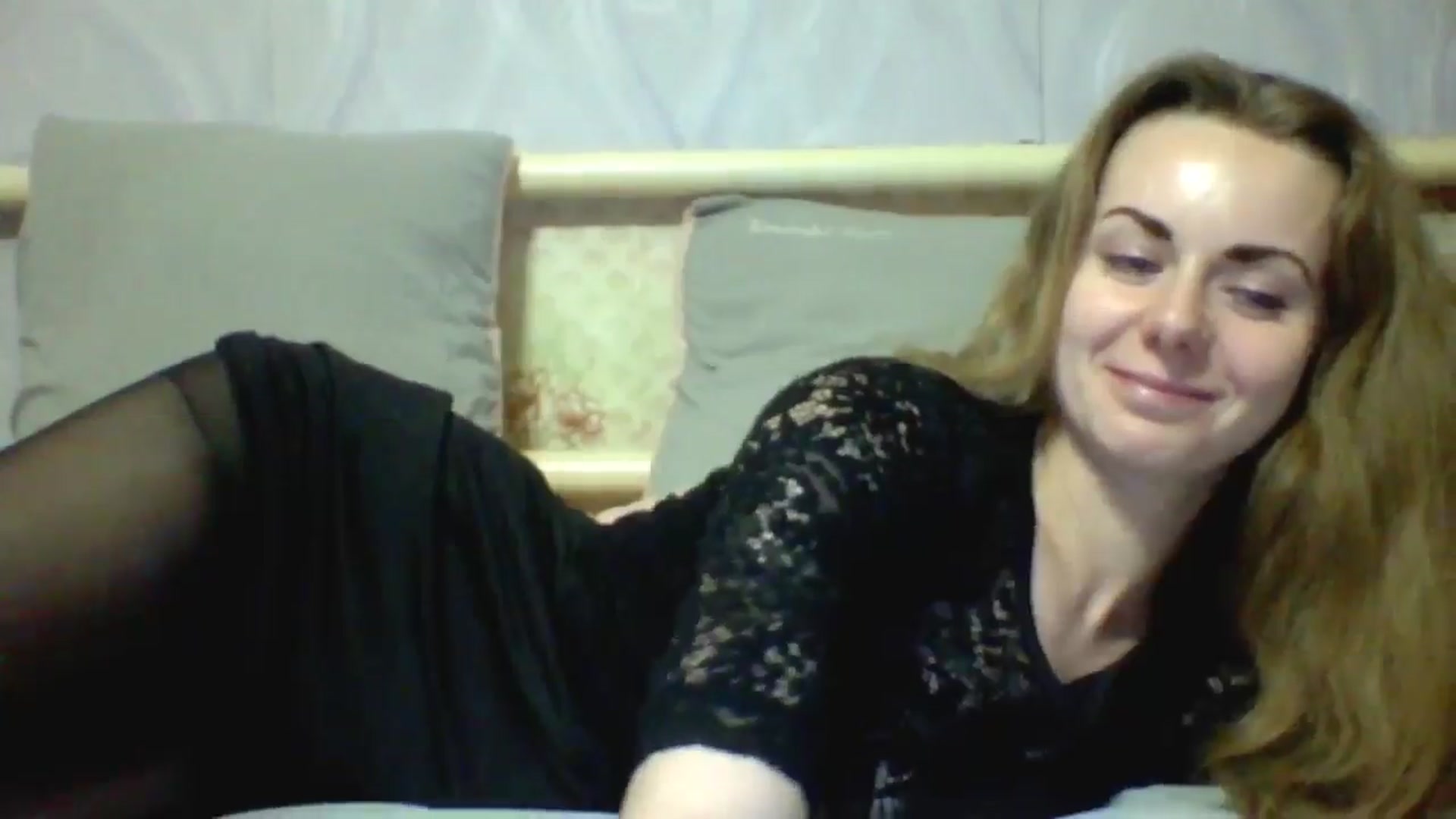 Gallery image thumbnail from Stepfania's myfreecams stream on, 03/31/2026, 03:53 image 7 of 20