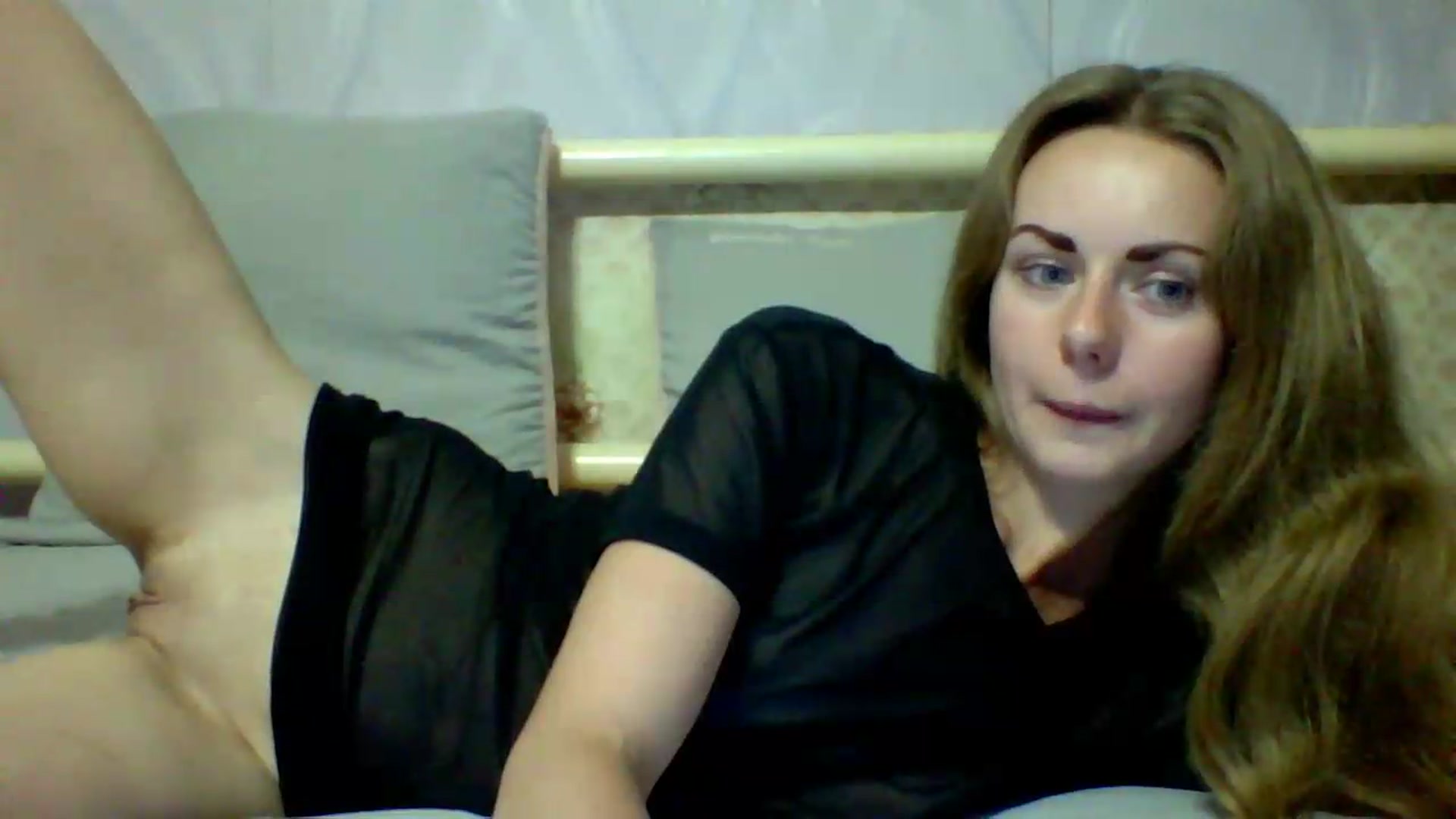 Gallery image thumbnail from Stepfania's myfreecams stream on, 07/08/2026, 02:37 image 9 of 20