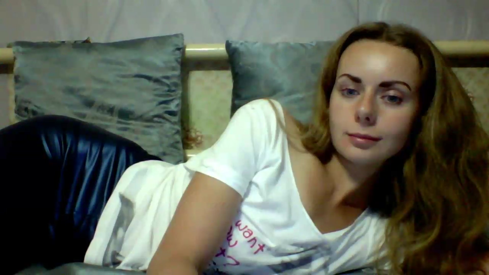 Gallery image thumbnail from Stepfania's myfreecams stream on, 07/17/2026, 02:48 image 16 of 20