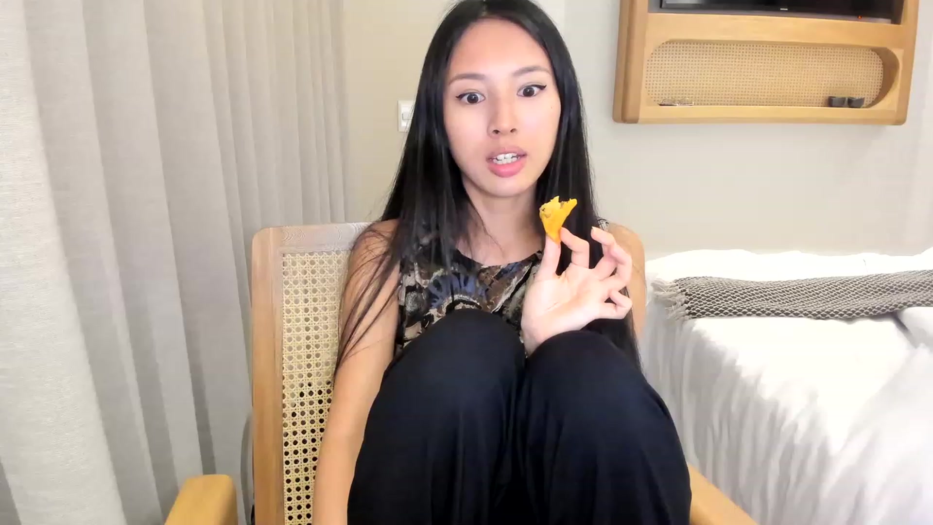 Gallery image thumbnail from Stephanie's myfreecams stream on, 02/01/2023, 07:34 image 7 of 20