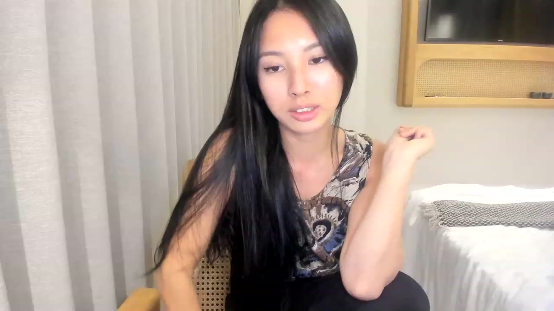Gallery image thumbnail from Stephanie's myfreecams stream on, 02/01/2023, 08:44 image 13 of 20