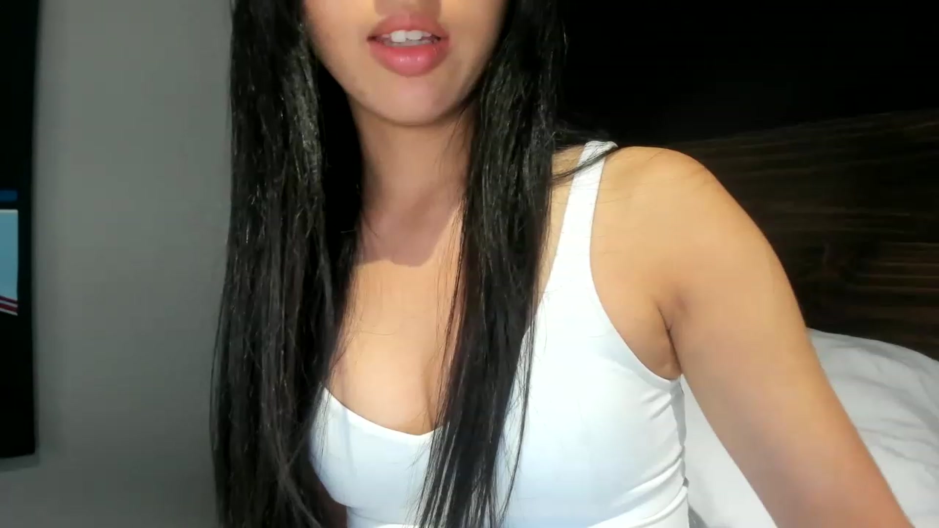 Gallery image thumbnail from Stephanie's myfreecams stream on, 02/19/2023, 09:36 image 15 of 20