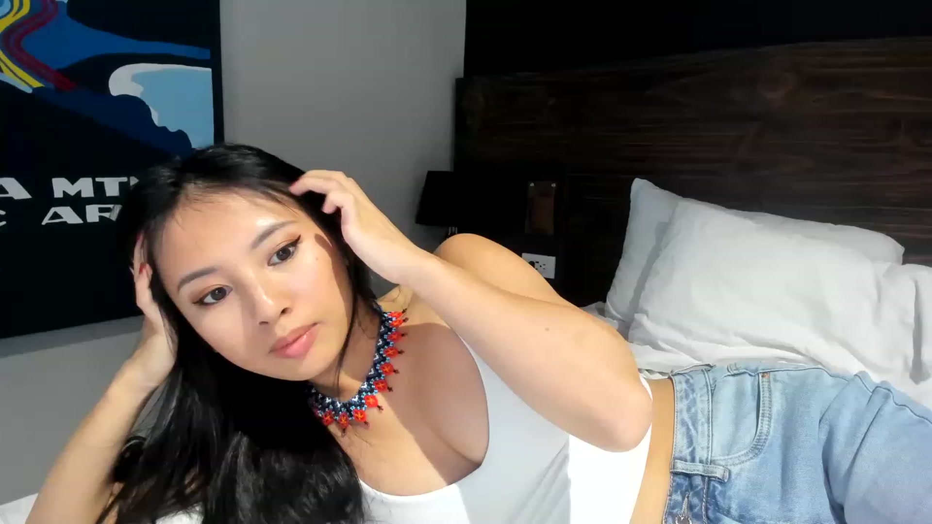 Gallery image thumbnail from Stephanie's myfreecams stream on, 02/19/2023, 09:36 image 12 of 20