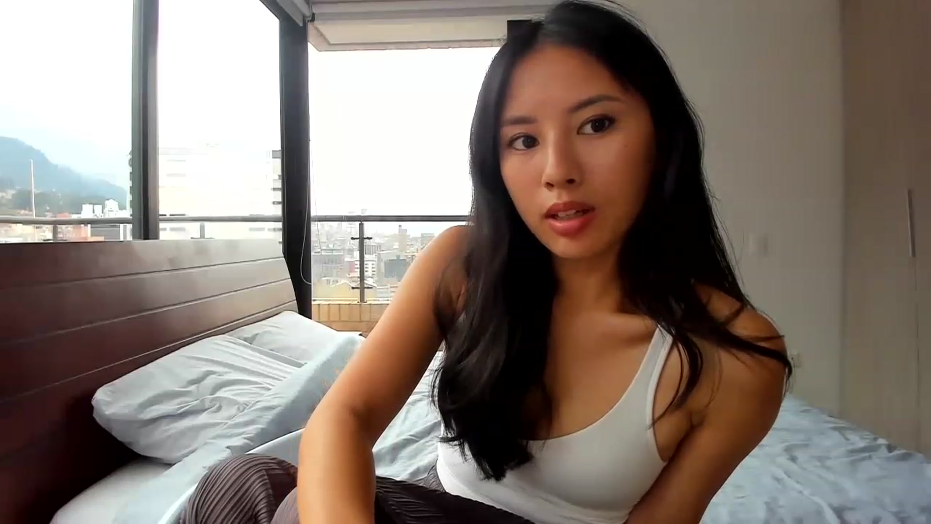Gallery image thumbnail from Stephanie's myfreecams stream on, 04/24/2023, 22:25 image 13 of 20