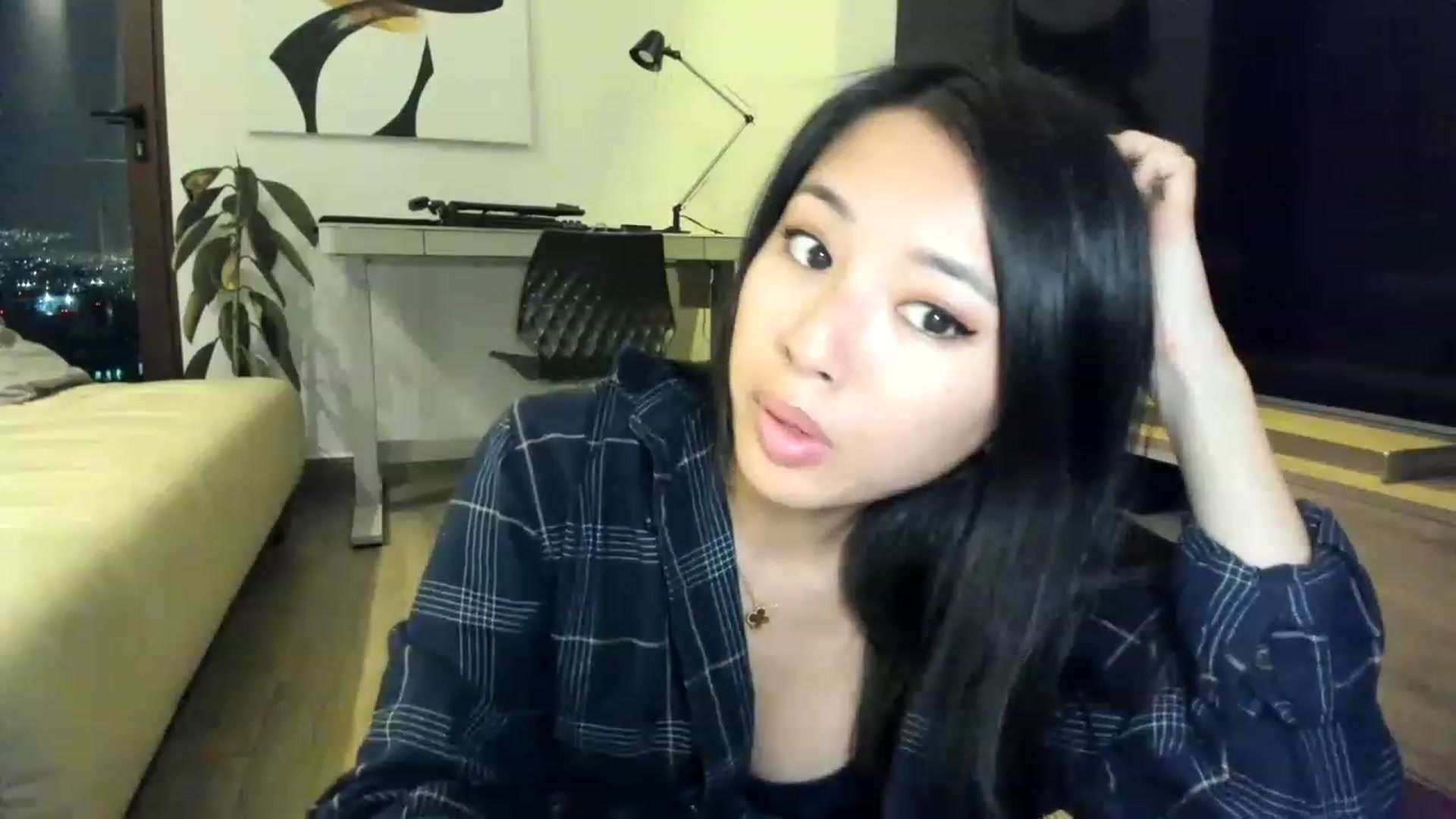 Gallery image thumbnail from Stephanie's myfreecams stream on, 06/04/2023, 09:42 image 16 of 20