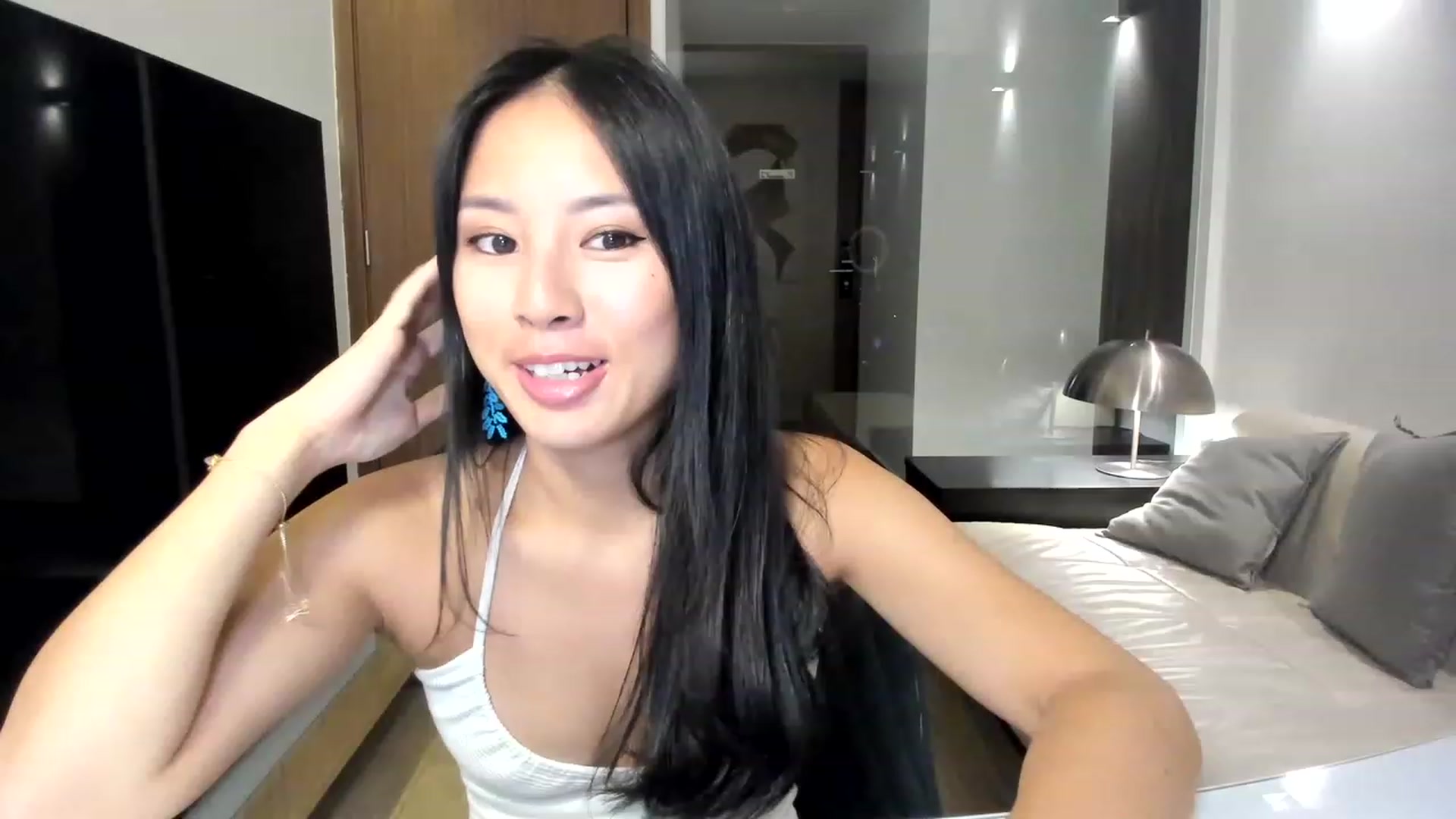 Gallery image thumbnail from Stephanie's myfreecams stream on, 06/05/2023, 06:39 image 1 of 20