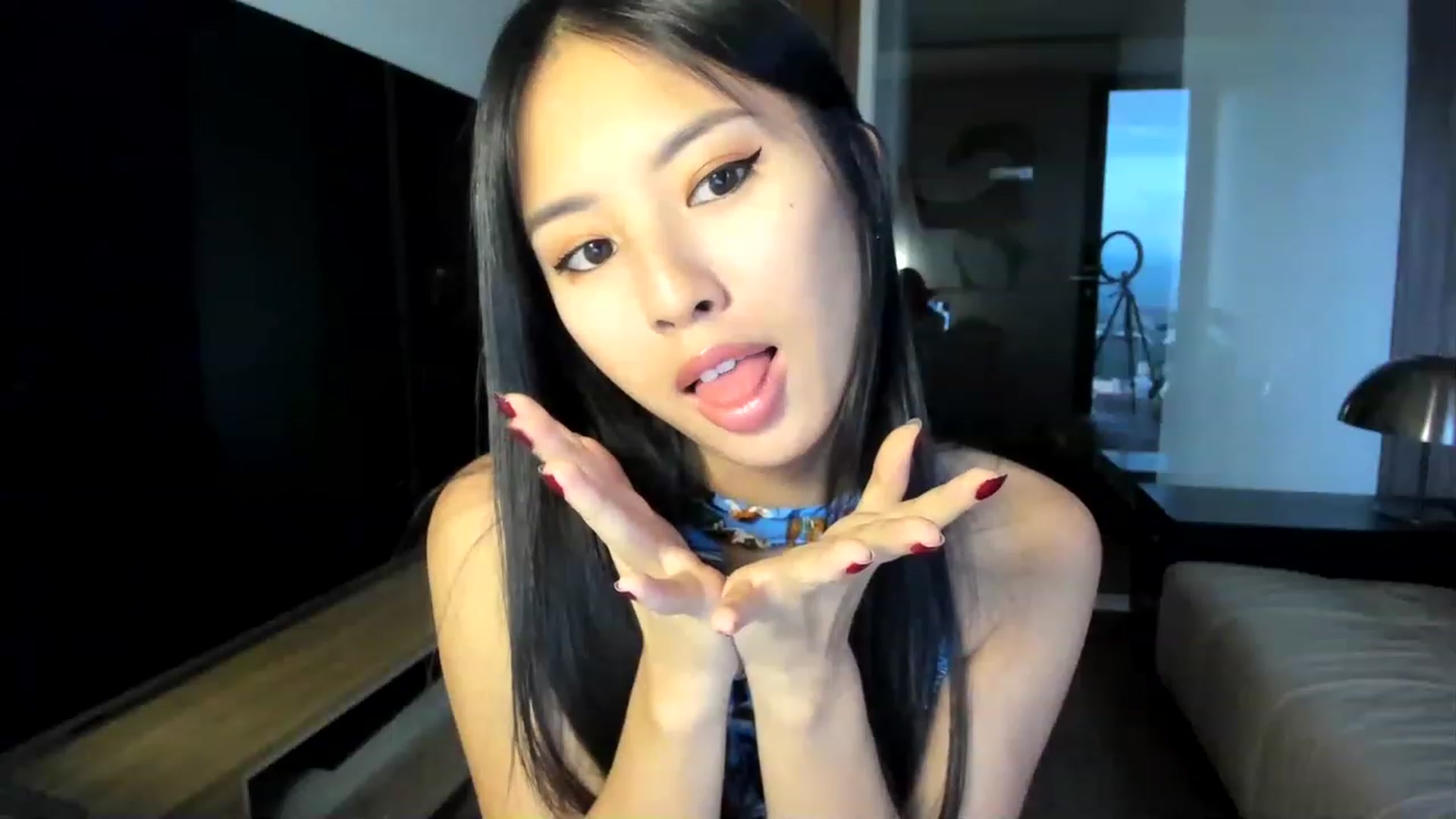 Gallery image thumbnail from Stephanie's myfreecams stream on, 06/09/2023, 01:19 image 18 of 20