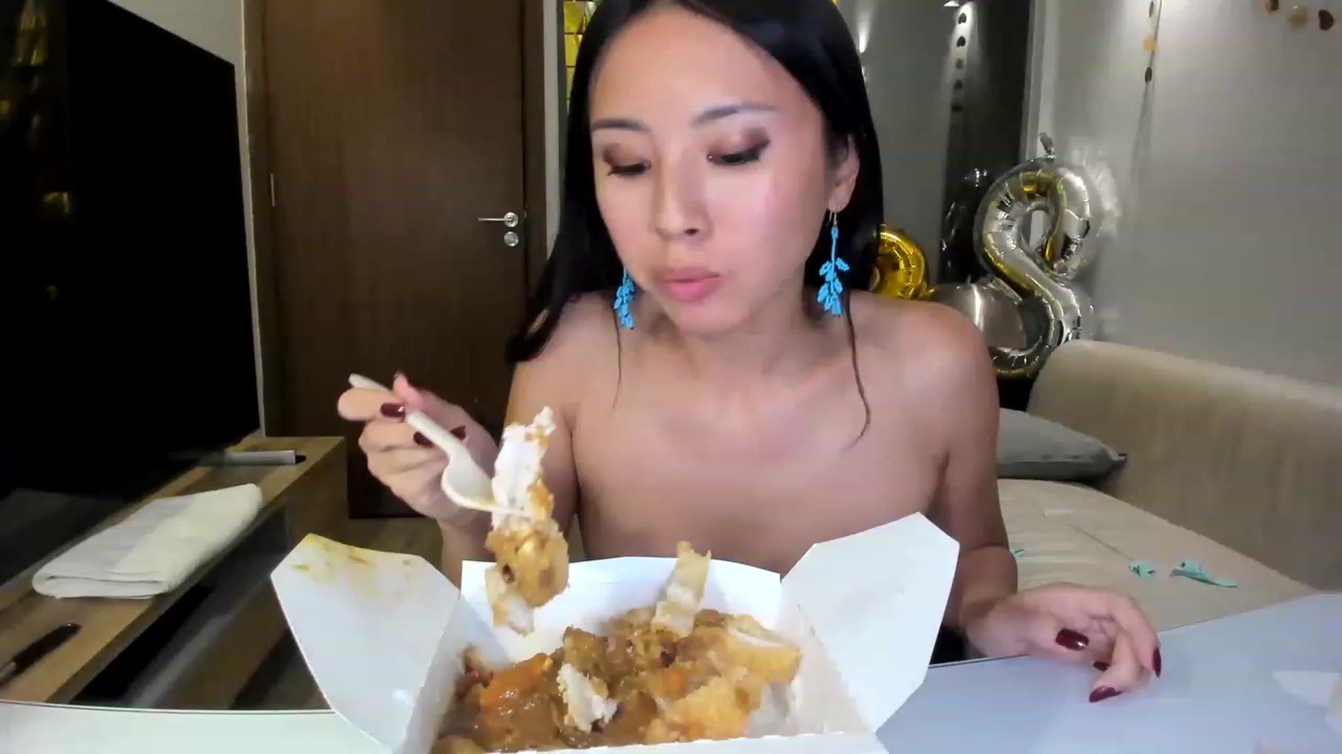 Gallery image thumbnail from Stephanie's myfreecams stream on, 06/11/2023, 08:19 image 6 of 20