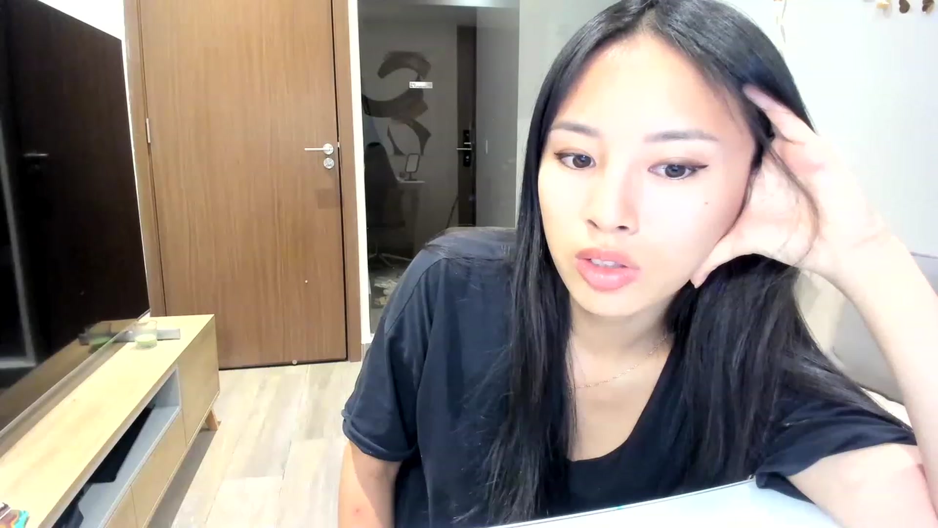 Gallery image thumbnail from Stephanie's myfreecams stream on, 06/15/2023, 06:08 image 18 of 20