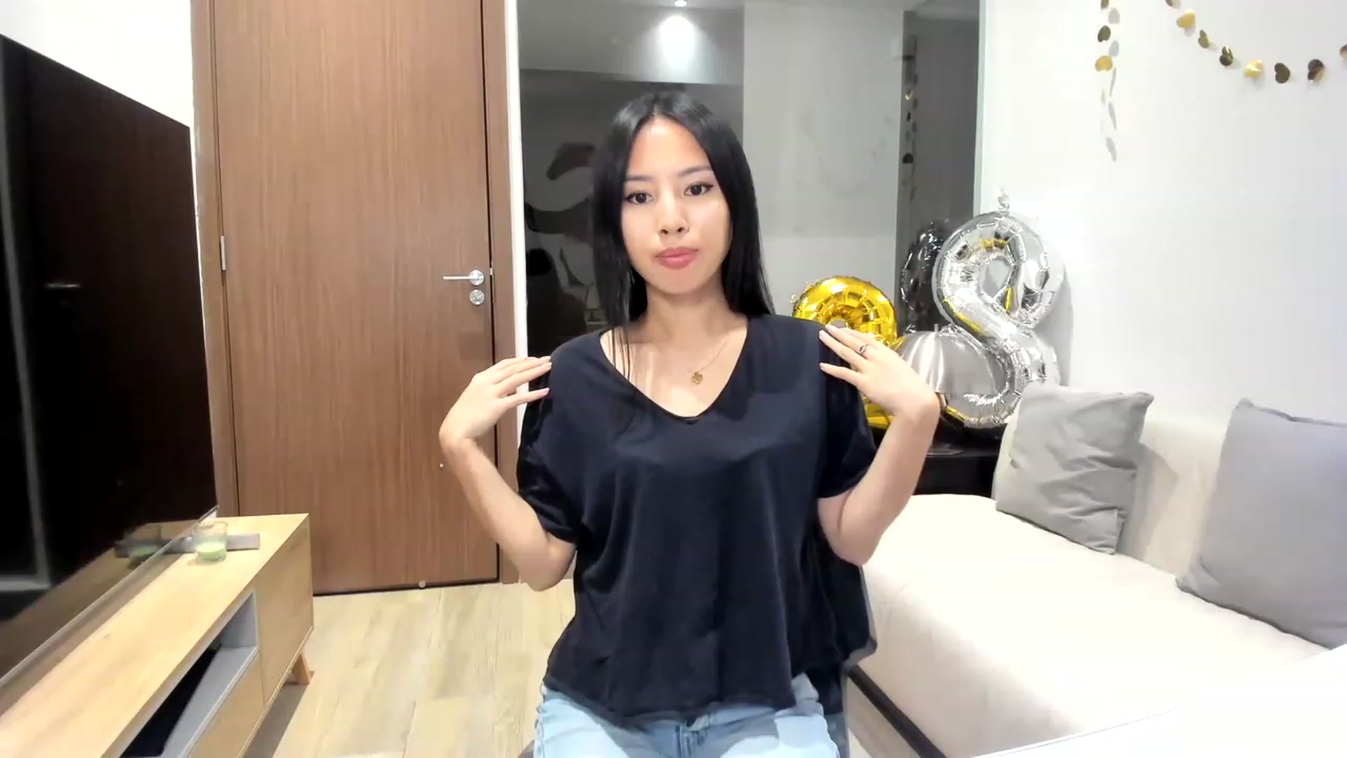 Gallery image thumbnail from Stephanie's myfreecams stream on, 06/15/2023, 06:08 image 11 of 20