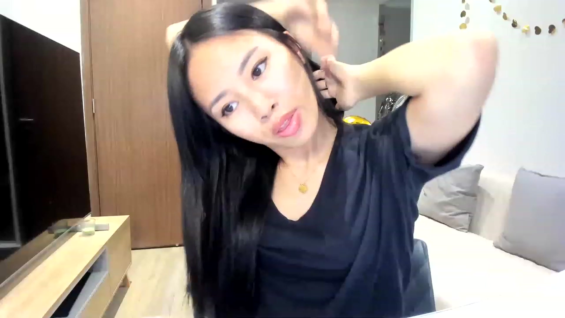 Gallery image thumbnail from Stephanie's myfreecams stream on, 06/15/2023, 06:08 image 8 of 20