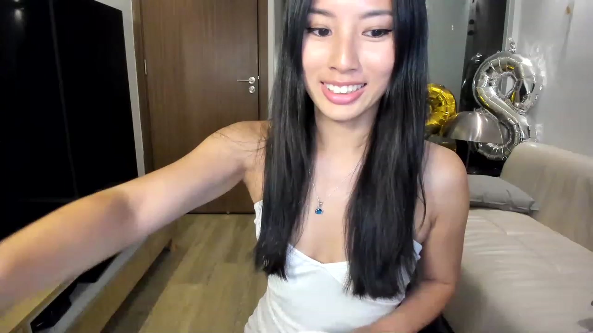 Gallery image thumbnail from Stephanie's myfreecams stream on, 06/20/2023, 05:40 image 3 of 20