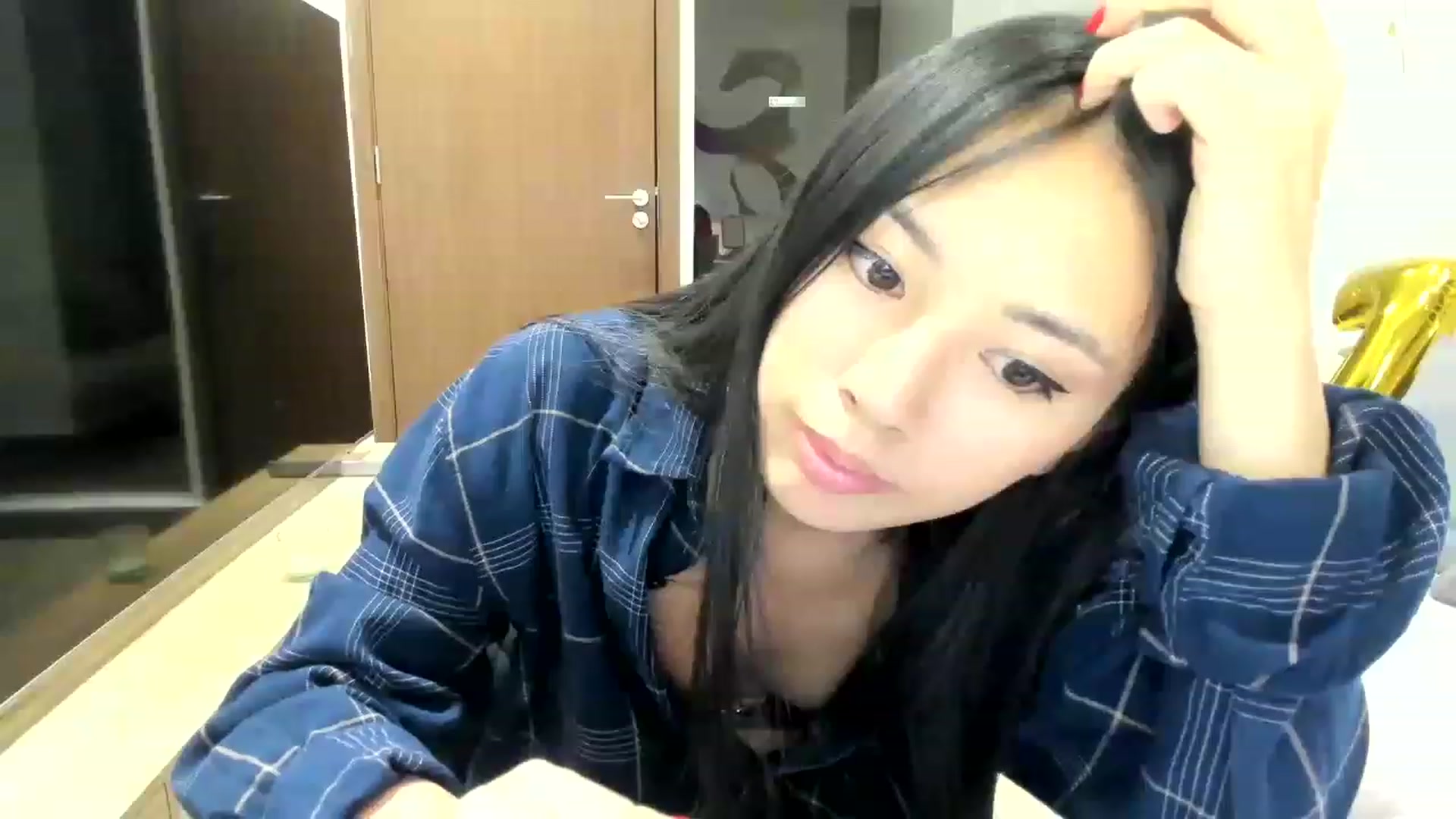 Gallery image thumbnail from Stephanie's myfreecams stream on, 06/25/2023, 06:14 image 15 of 20