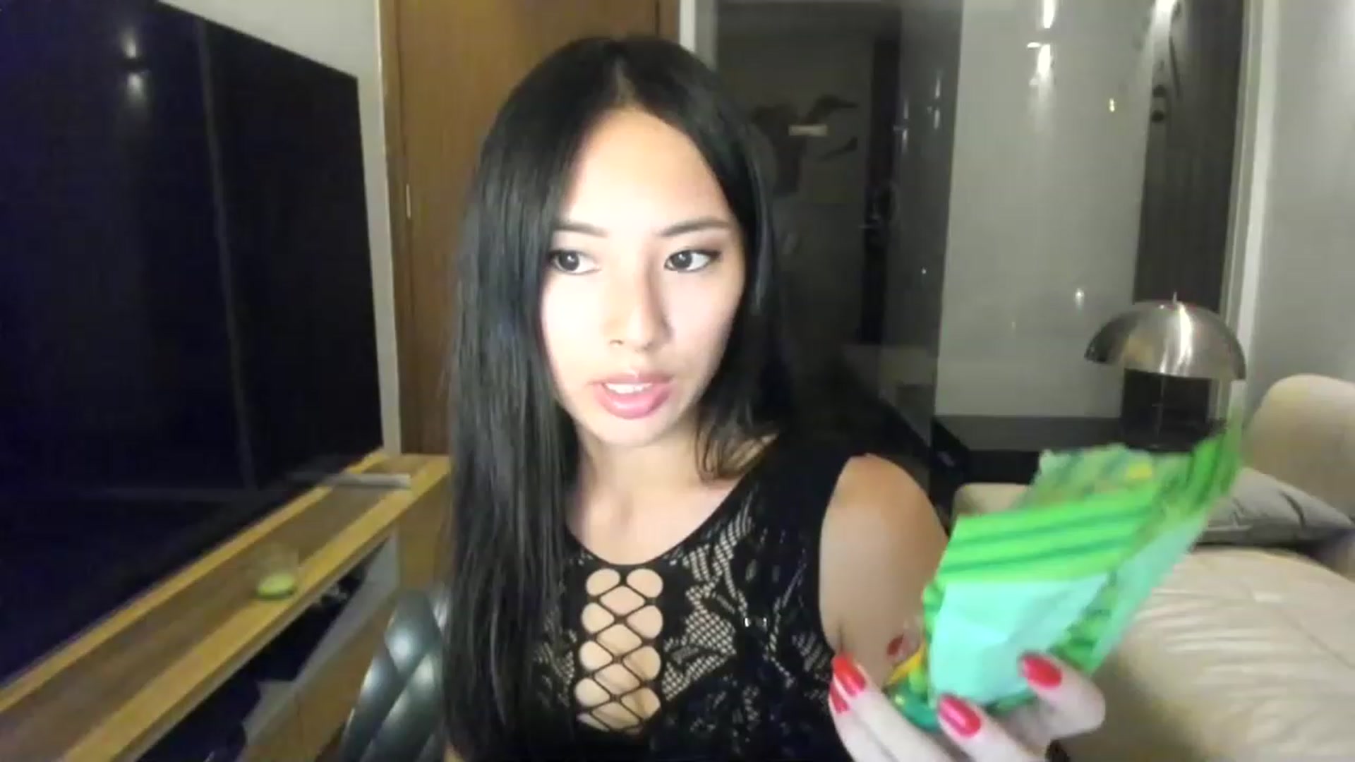 Gallery image thumbnail from Stephanie's myfreecams stream on, 06/27/2023, 05:58 image 6 of 20