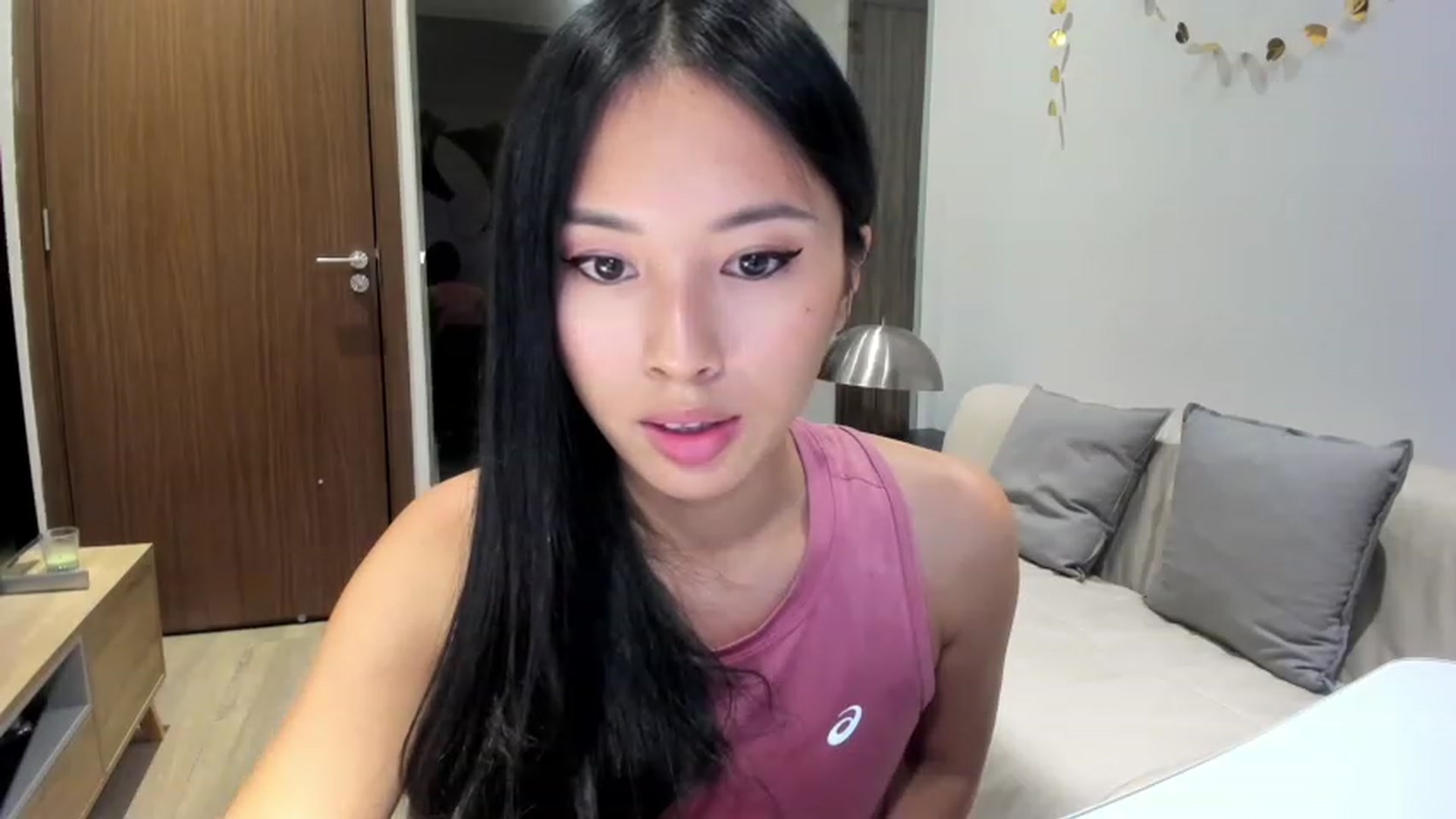 Gallery image thumbnail from Stephanie's myfreecams stream on, 06/28/2023, 04:51 image 18 of 20