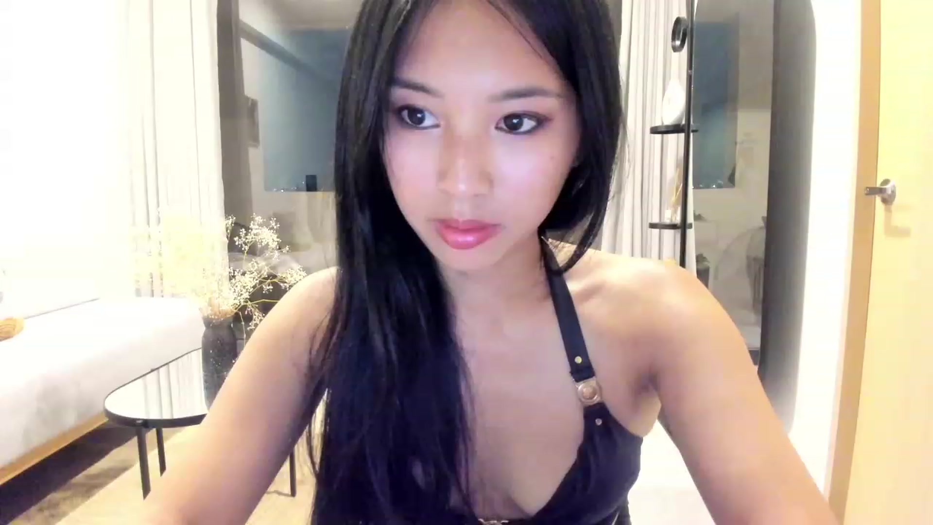 Gallery image thumbnail from Stephanie's myfreecams stream on, 07/15/2023, 06:38 image 9 of 20