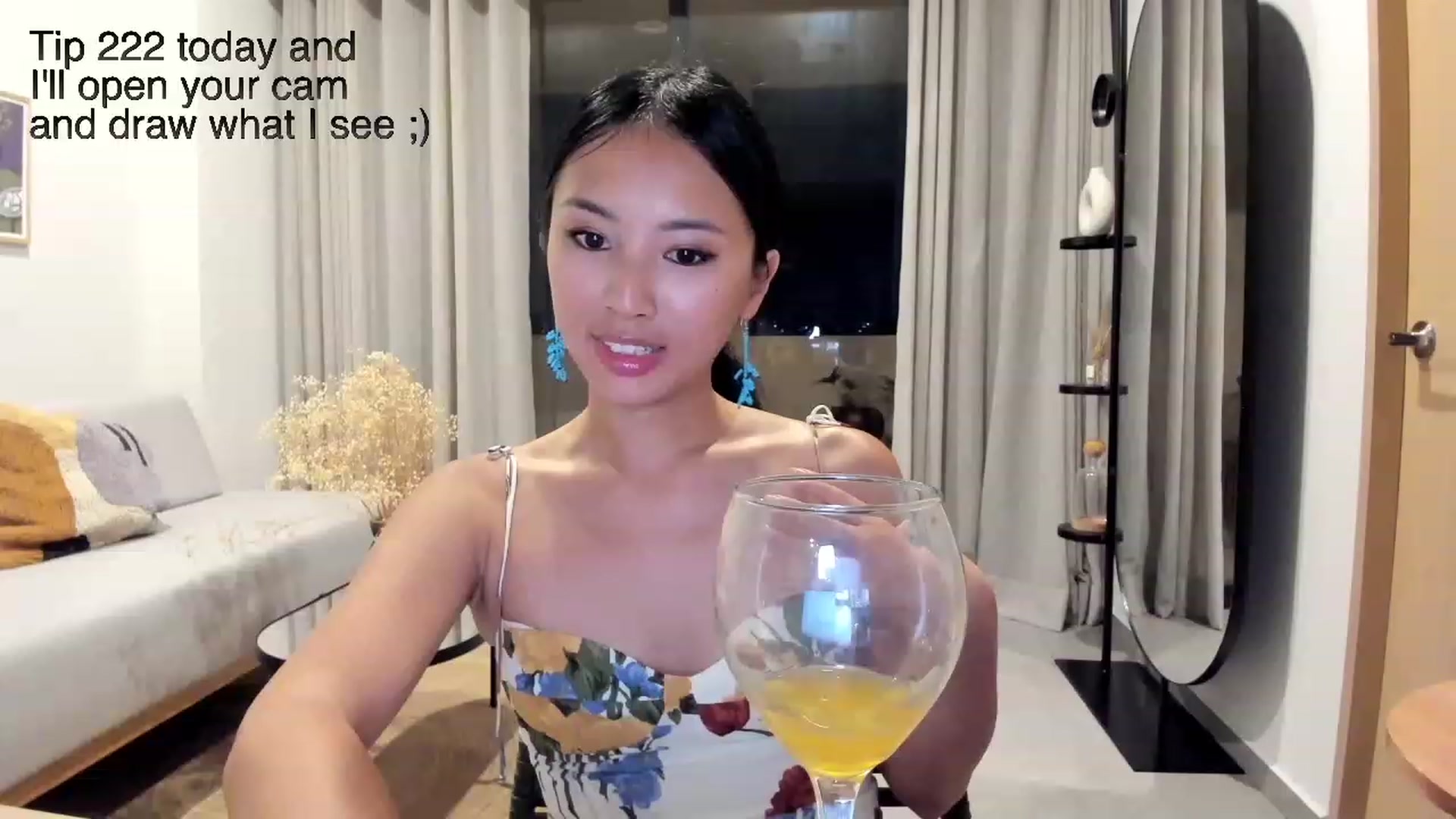 Gallery image thumbnail from Stephanie's myfreecams stream on, 07/16/2023, 07:18 image 3 of 20