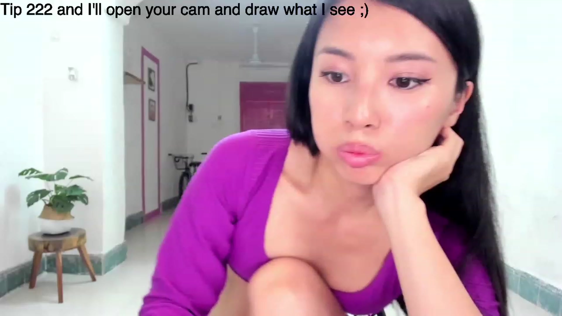 Gallery image thumbnail from Stephanie's myfreecams stream on, 07/29/2023, 07:32 image 14 of 20