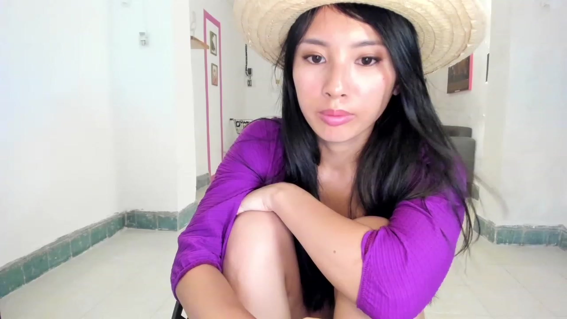 Gallery image thumbnail from Stephanie's myfreecams stream on, 07/31/2023, 08:12 image 19 of 20