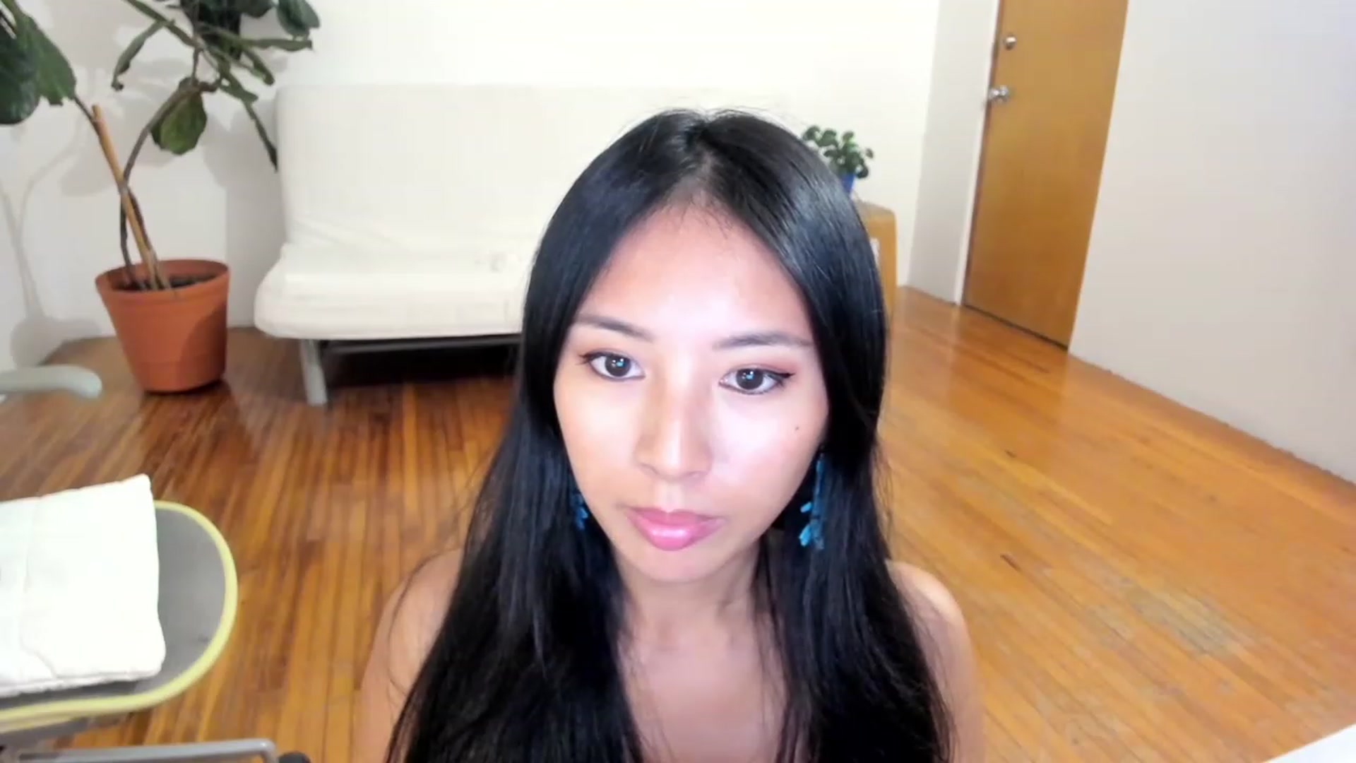 Gallery image thumbnail from Stephanie's myfreecams stream on, 08/19/2023, 06:20 image 9 of 20