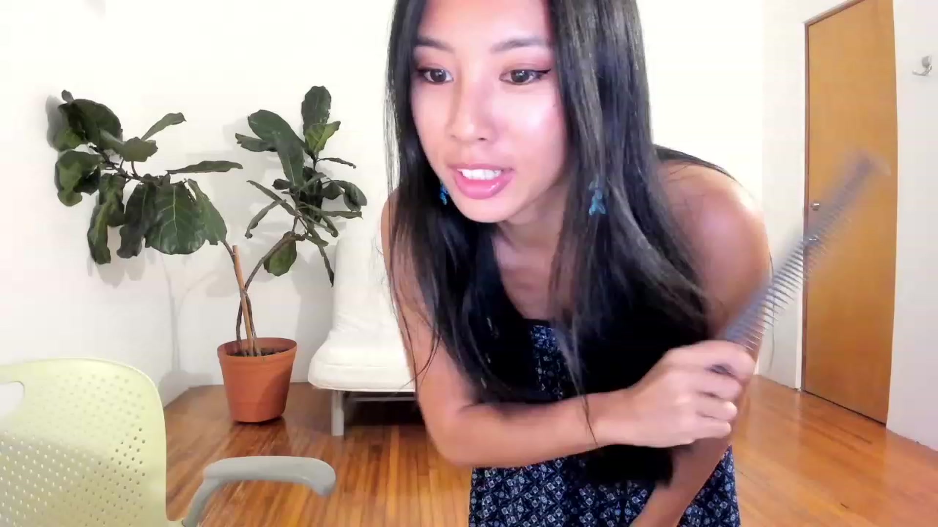 Gallery image thumbnail from Stephanie's myfreecams stream on, 08/19/2023, 06:20 image 3 of 20