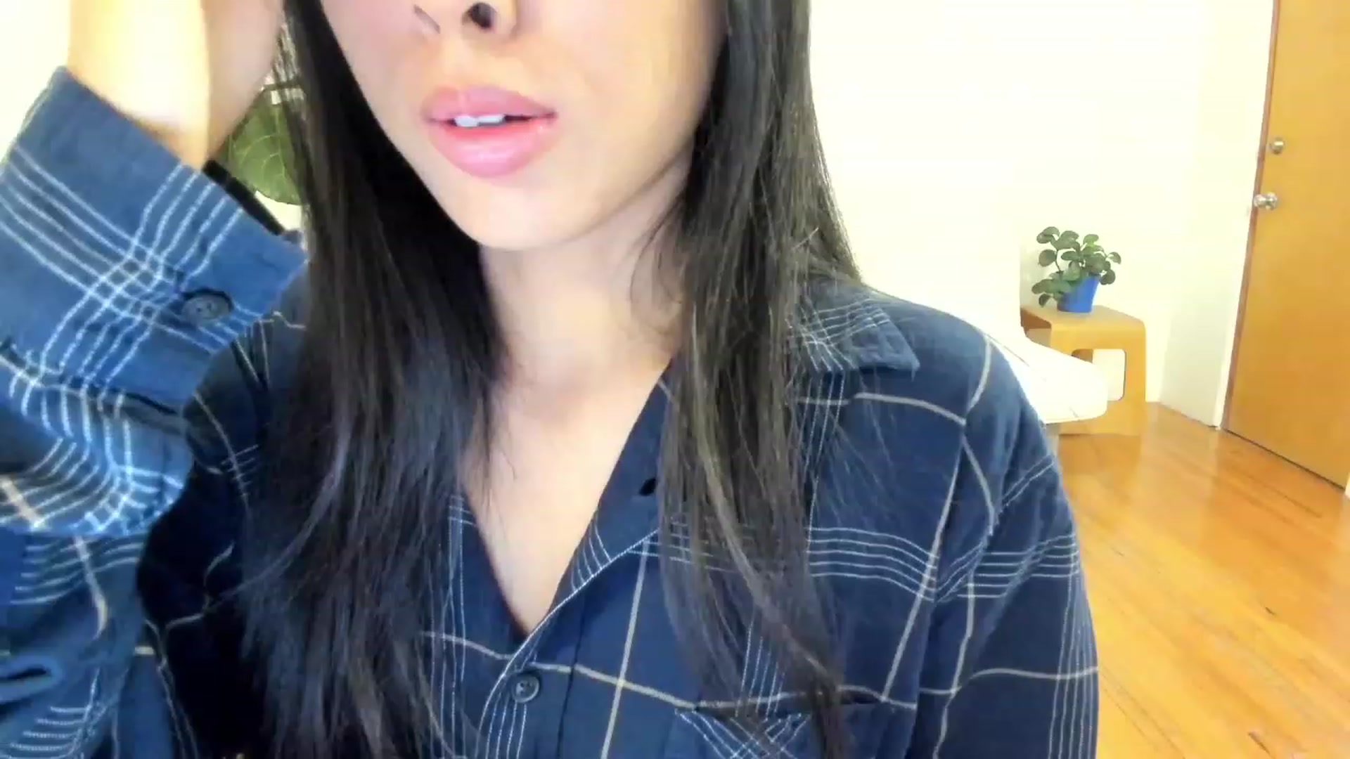 Gallery image thumbnail from Stephanie's myfreecams stream on, 08/20/2023, 08:47 image 6 of 20
