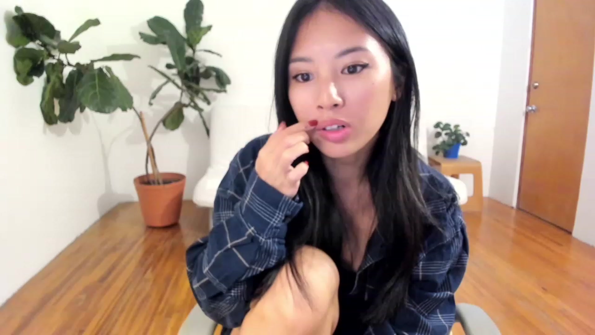 Gallery image thumbnail from Stephanie's myfreecams stream on, 08/20/2023, 09:46 image 2 of 20