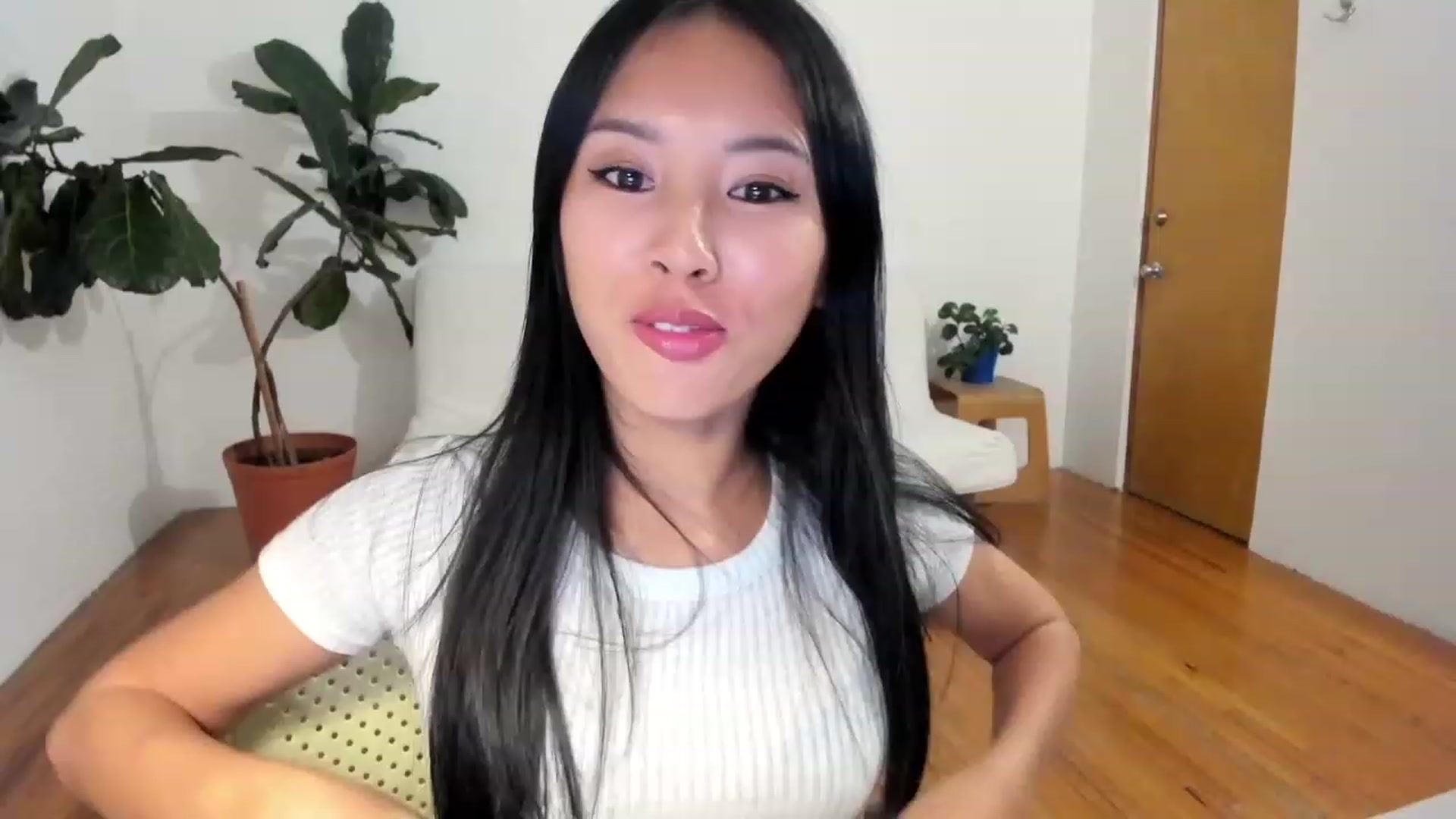 Gallery image thumbnail from Stephanie's myfreecams stream on, 08/26/2023, 08:38 image 8 of 20