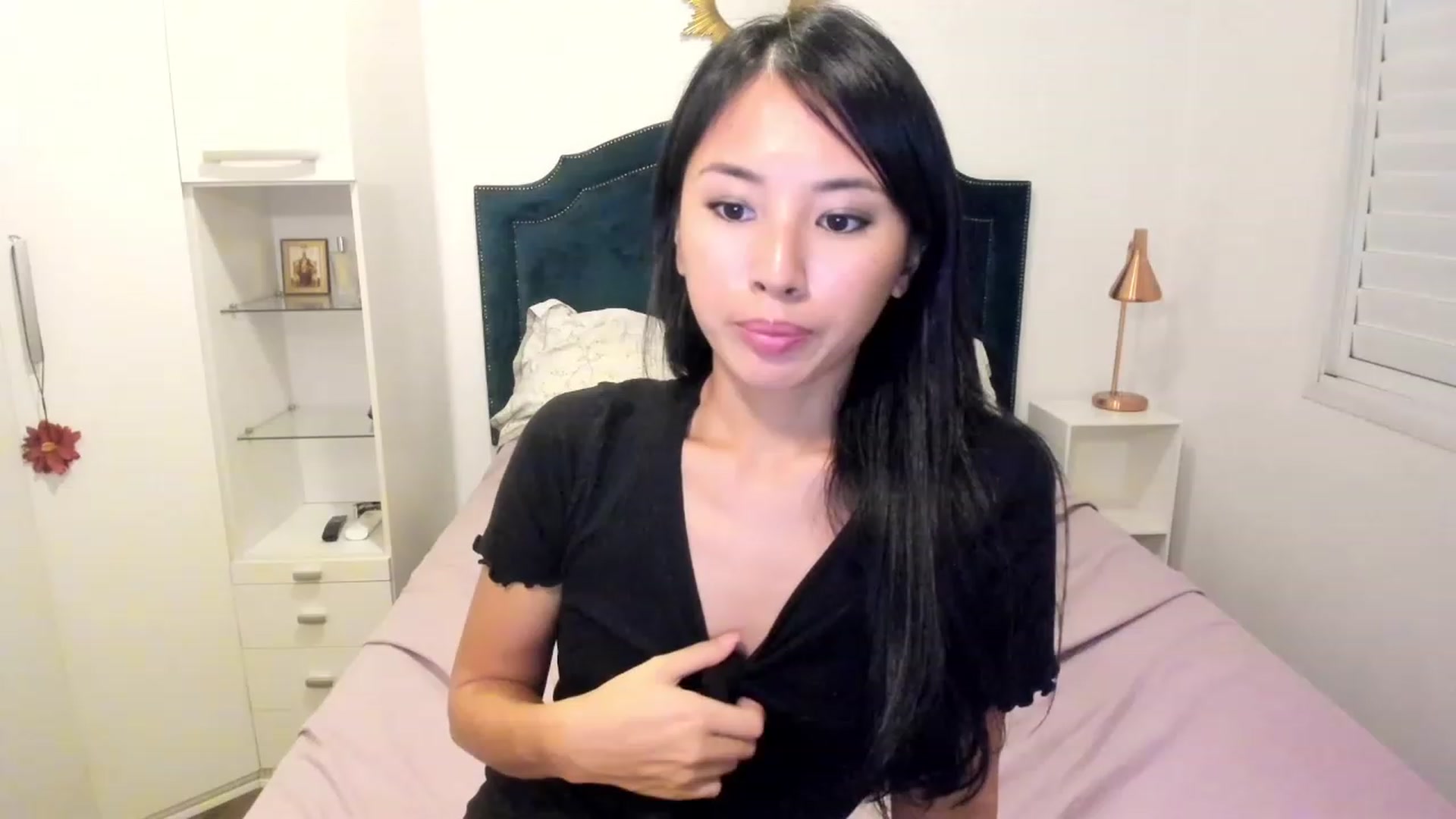 Gallery image thumbnail from Stephanie's myfreecams stream on, 09/28/2023, 04:01 image 3 of 20