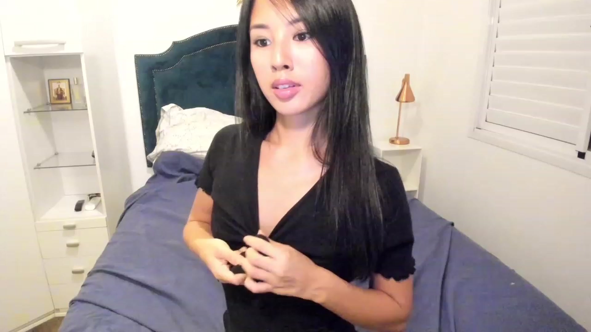 Gallery image thumbnail from Stephanie's myfreecams stream on, 09/28/2023, 04:01 image 11 of 20