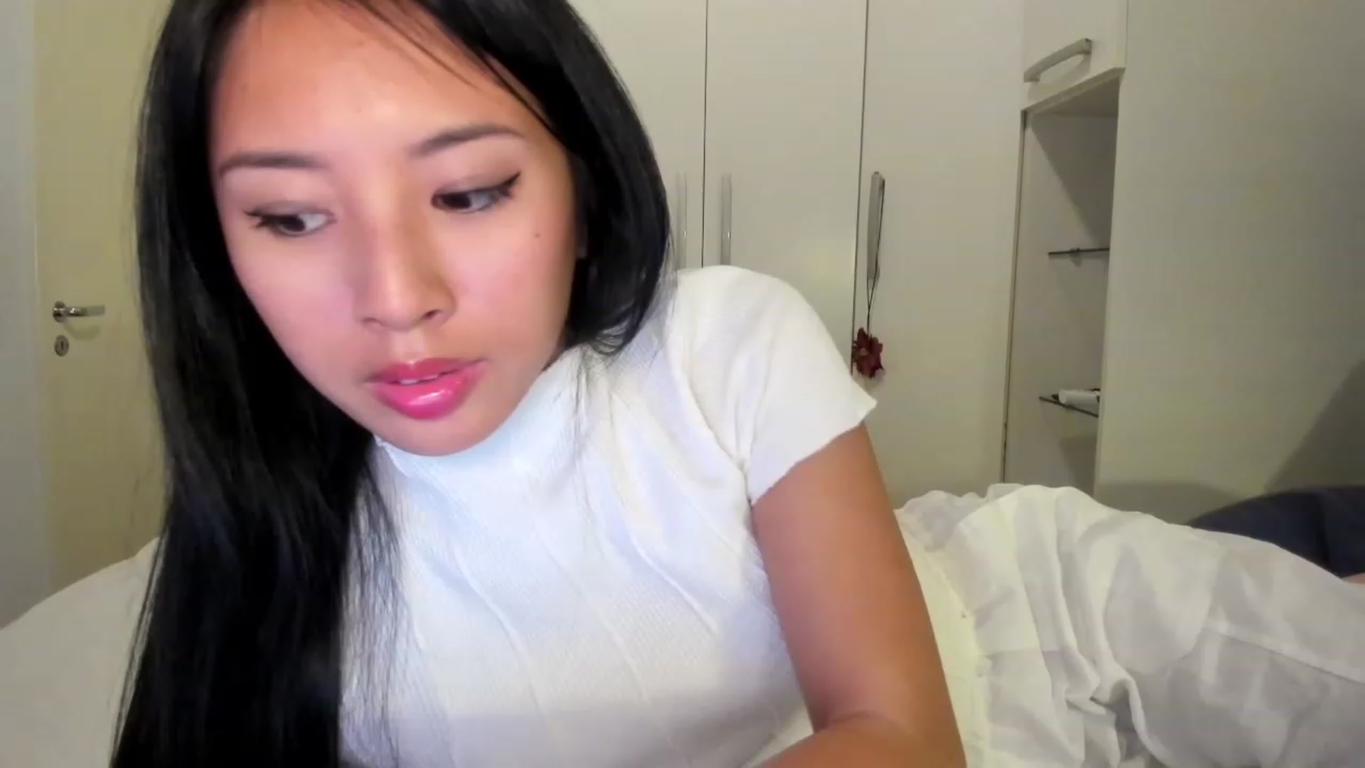 Gallery image thumbnail from Stephanie's myfreecams stream on, 10/02/2023, 04:18 image 15 of 20