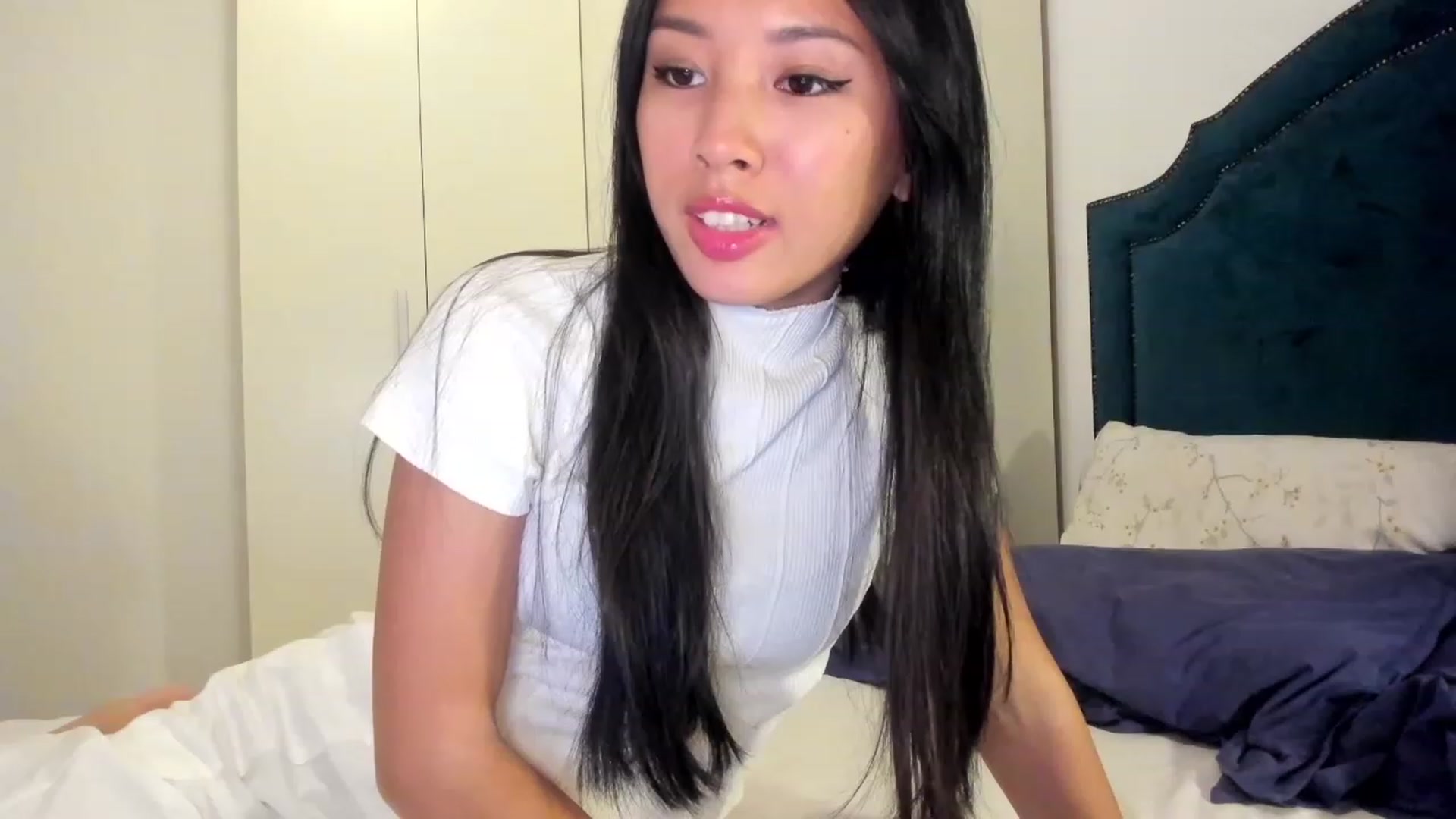 Gallery image thumbnail from Stephanie's myfreecams stream on, 10/02/2023, 04:18 image 10 of 20