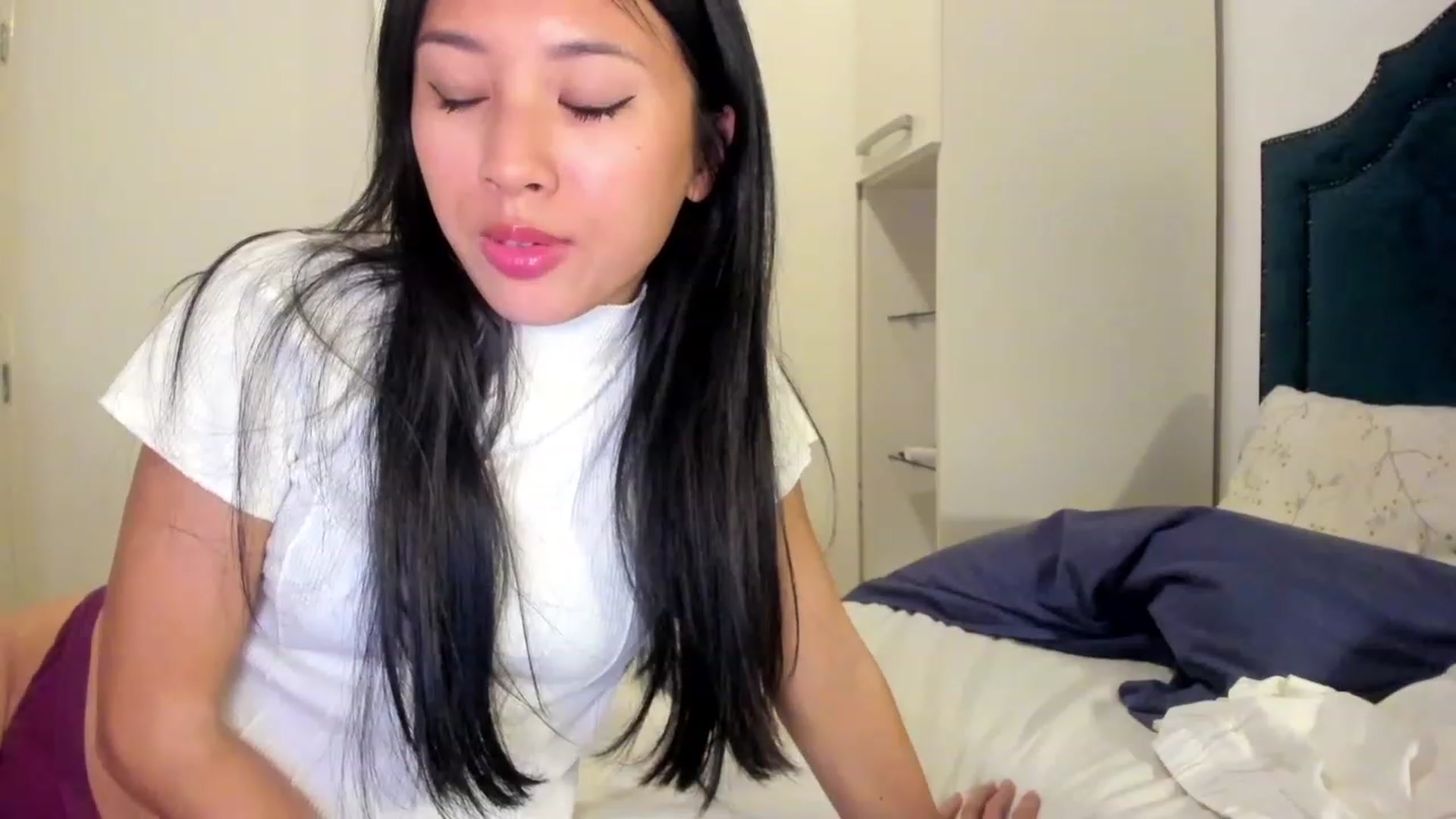Gallery image thumbnail from Stephanie's myfreecams stream on, 10/02/2023, 05:16 image 7 of 20