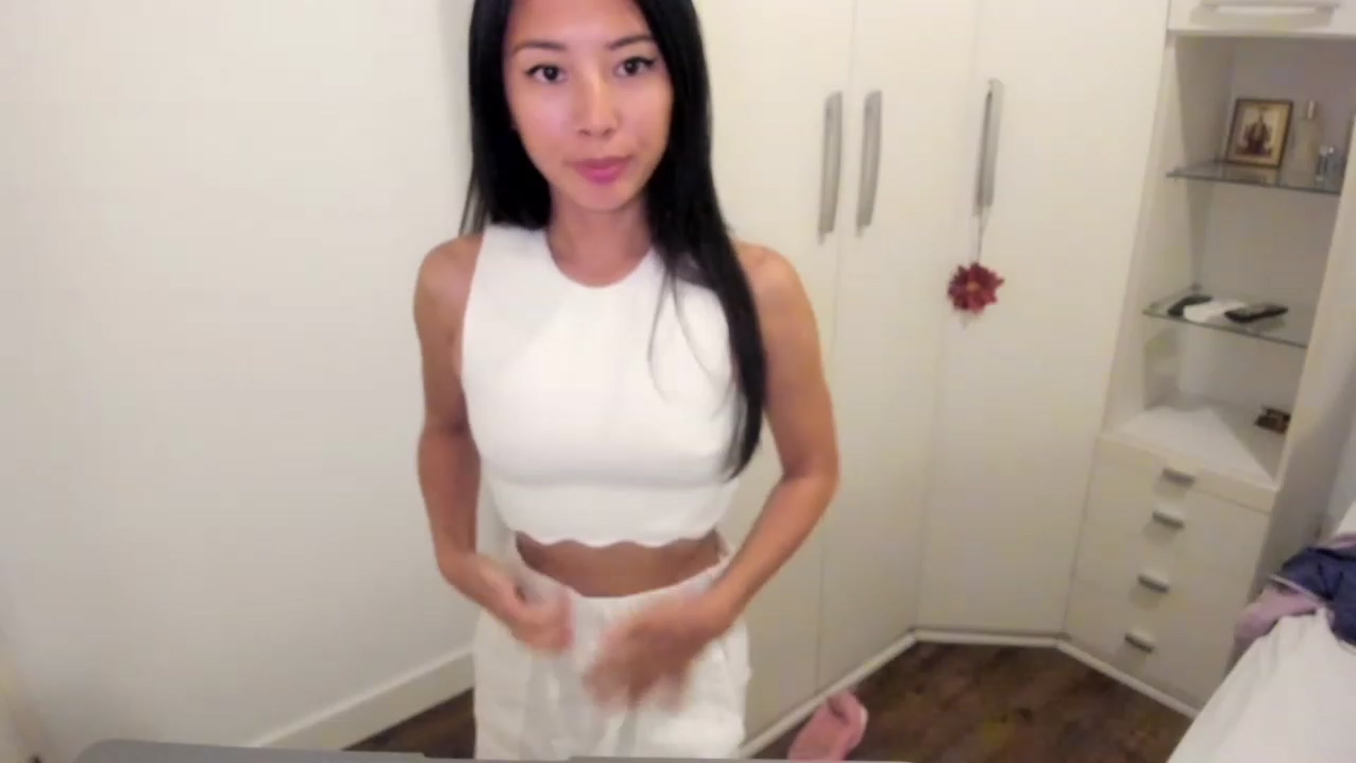 Gallery image thumbnail from Stephanie's myfreecams stream on, 10/03/2023, 06:01 image 16 of 20