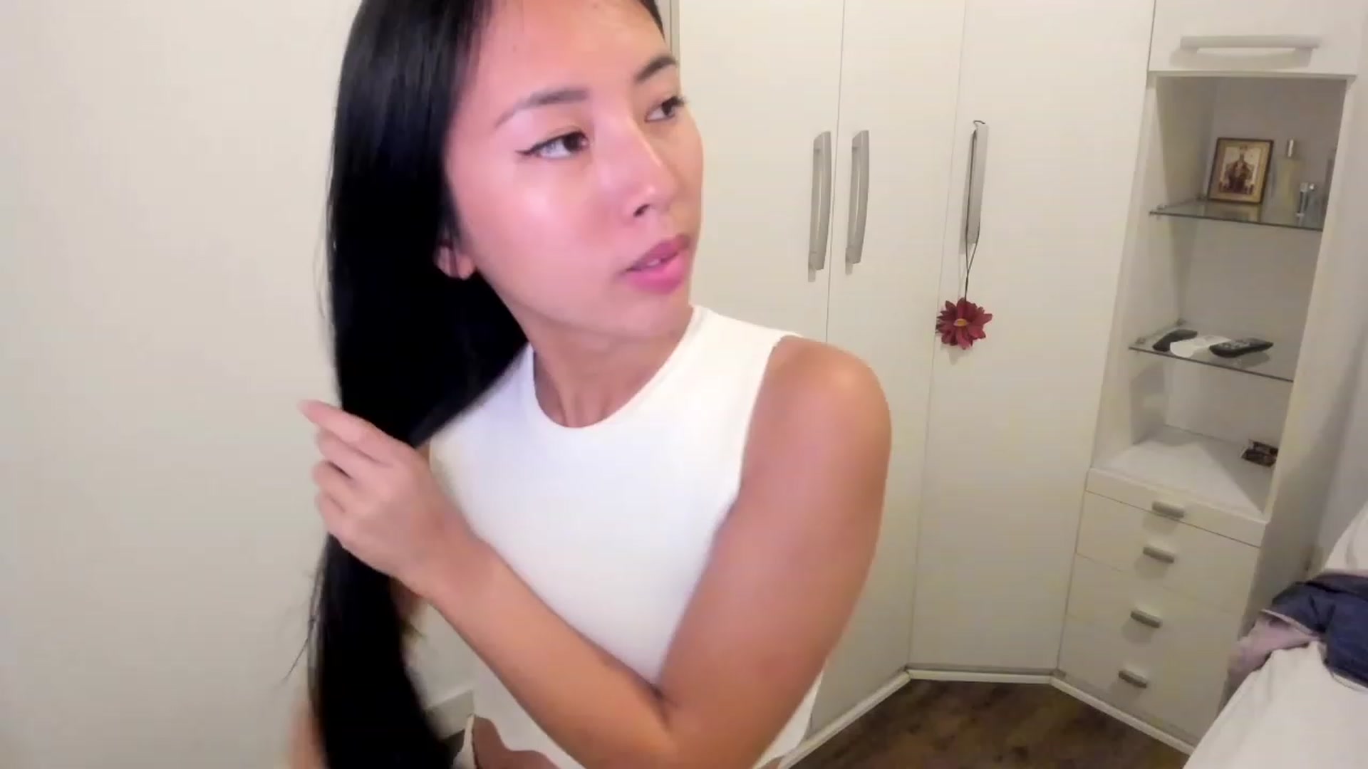 Gallery image thumbnail from Stephanie's myfreecams stream on, 10/03/2023, 06:01 image 6 of 20