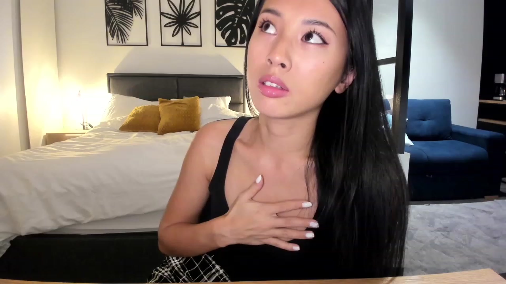 Gallery image thumbnail from Stephanie's myfreecams stream on, 11/06/2023, 04:54 image 14 of 20