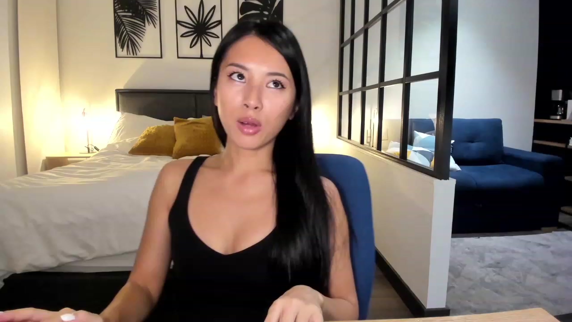 Gallery image thumbnail from Stephanie's myfreecams stream on, 11/06/2023, 06:57 image 11 of 20