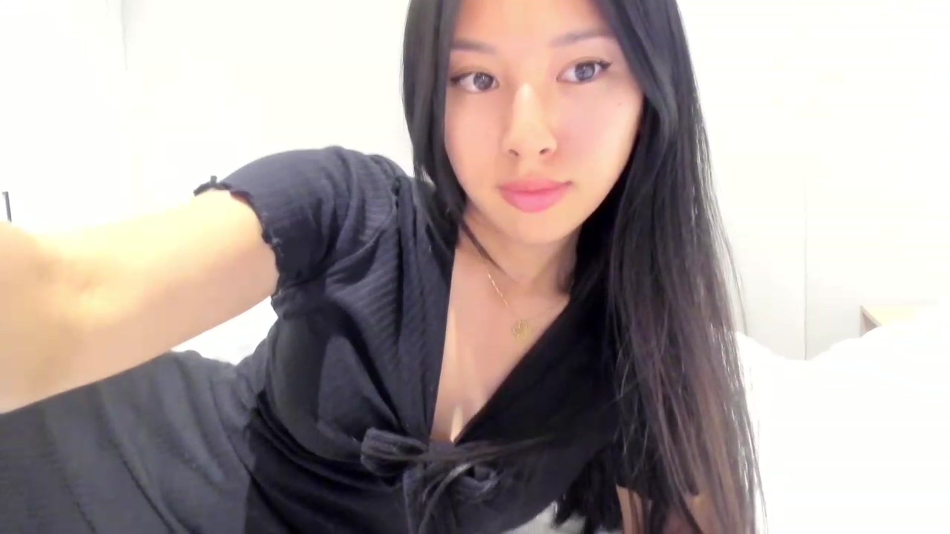 Gallery image thumbnail from Stephanie's myfreecams stream on, 11/30/2023, 05:09 image 9 of 20