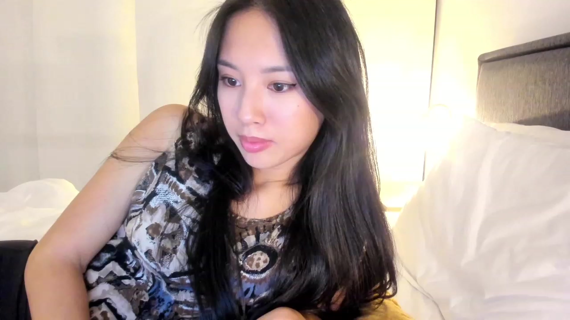 Gallery image thumbnail from Stephanie's myfreecams stream on, 12/03/2023, 07:24 image 1 of 20