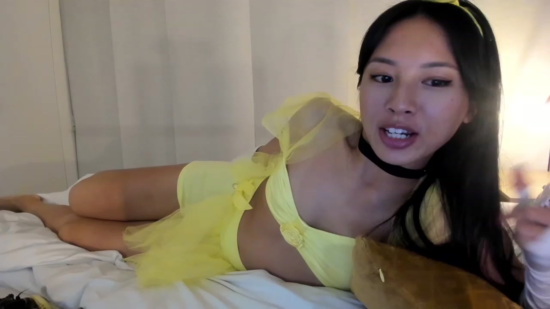 Gallery image thumbnail from Stephanie's myfreecams stream on, 12/03/2023, 07:52 image 20 of 20
