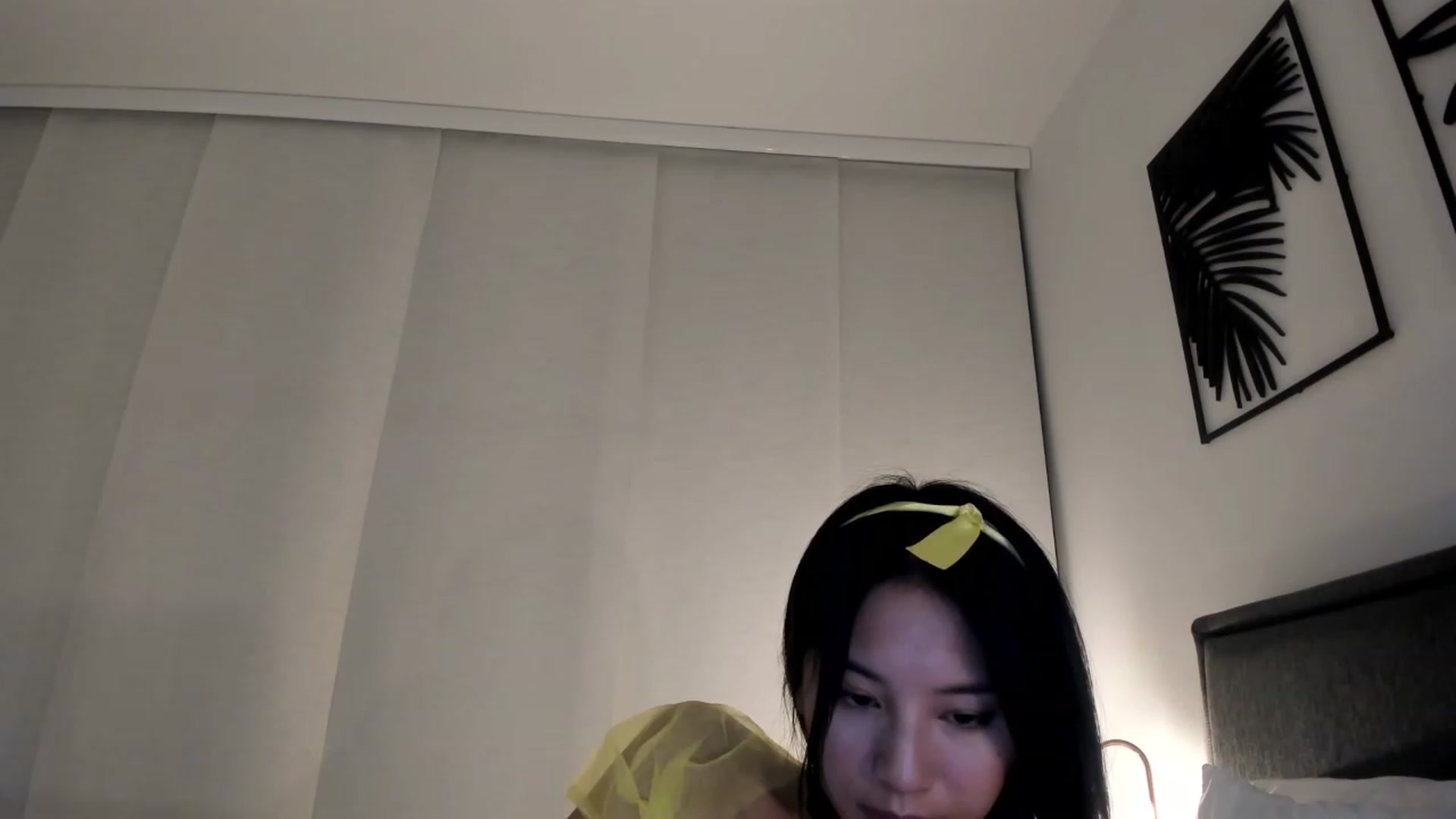 Gallery image thumbnail from Stephanie's myfreecams stream on, 12/03/2023, 07:52 image 13 of 20