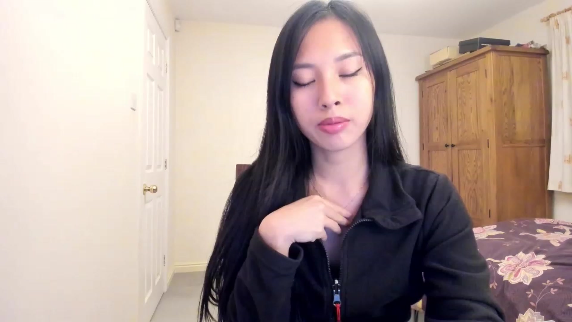 Gallery image thumbnail from Stephanie's myfreecams stream on, 01/01/2024, 22:24 image 20 of 20
