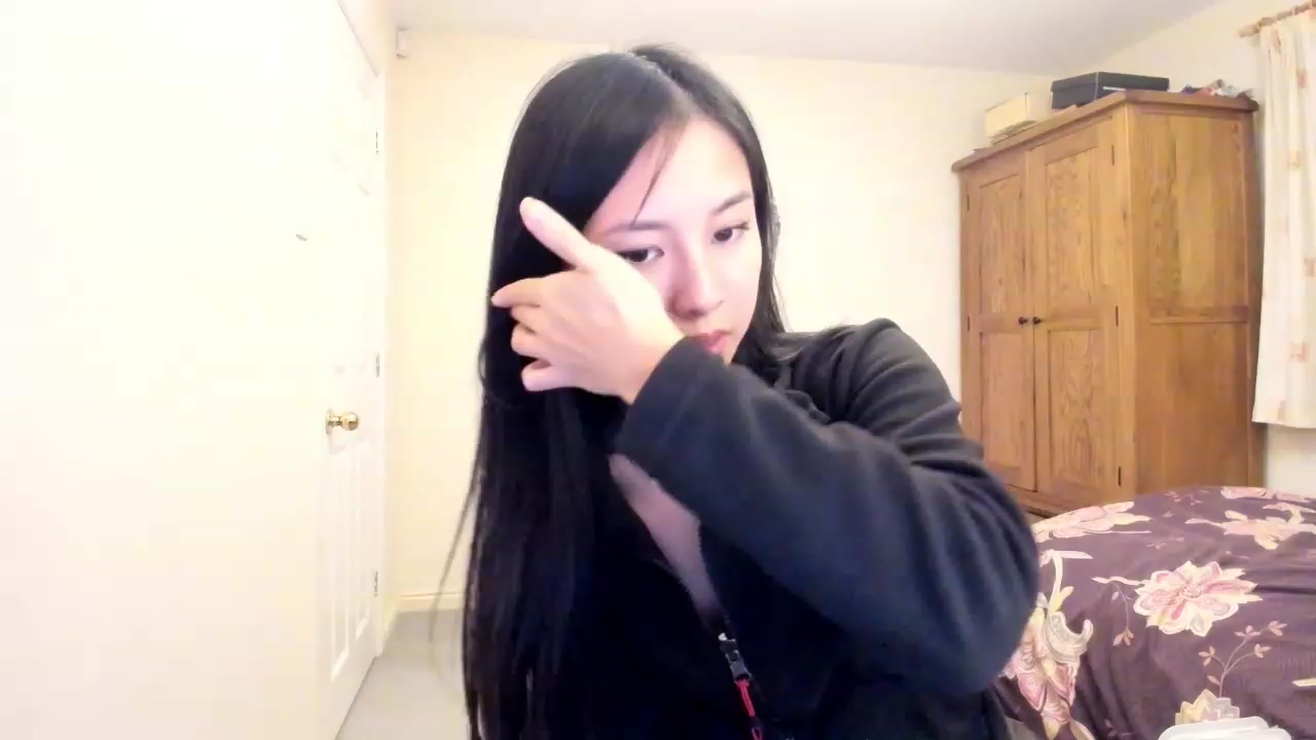 Gallery image thumbnail from Stephanie's myfreecams stream on, 01/02/2024, 24:51 image 3 of 20