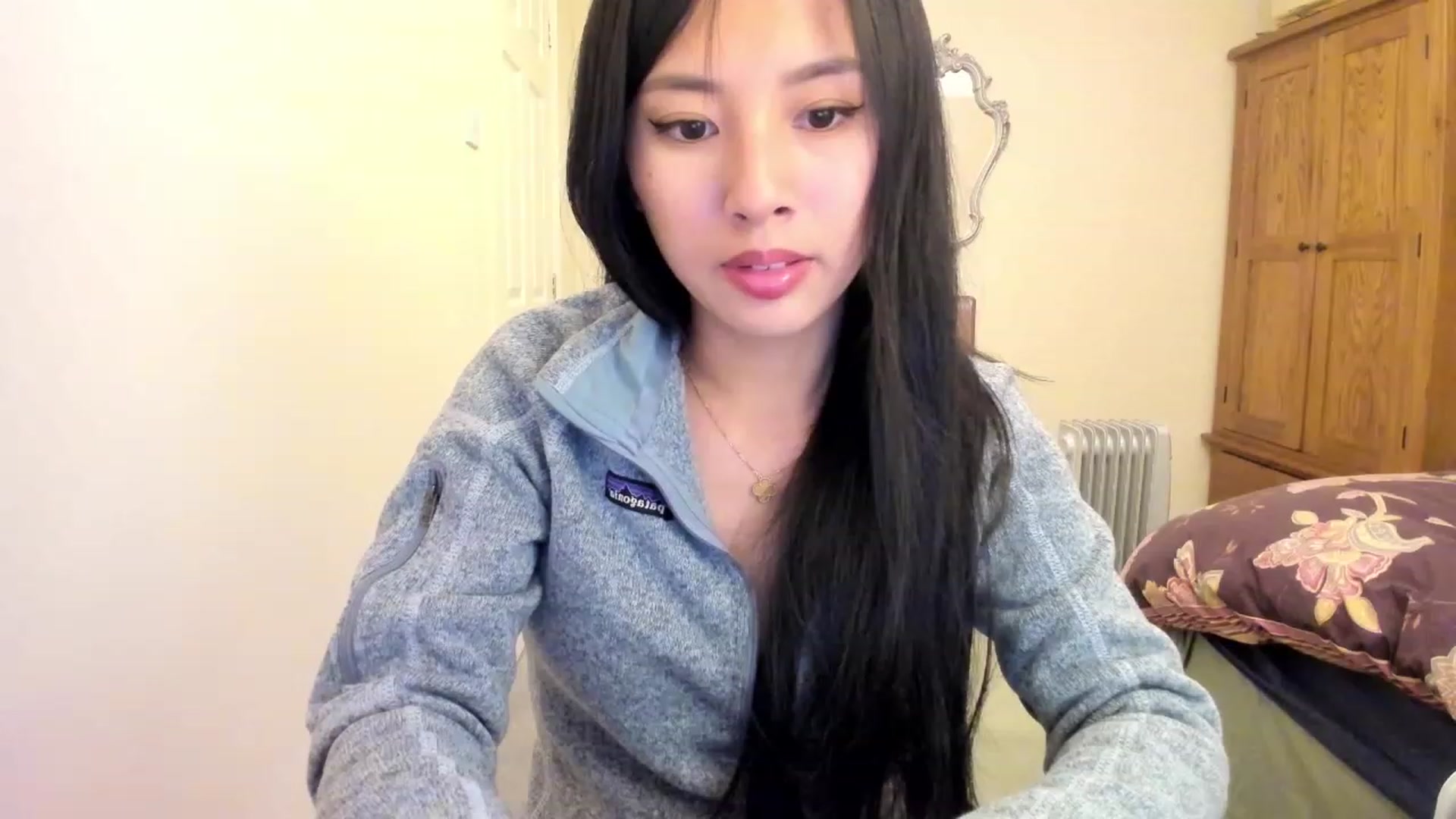 Gallery image thumbnail from Stephanie's myfreecams stream on, 01/02/2024, 23:31 image 18 of 20