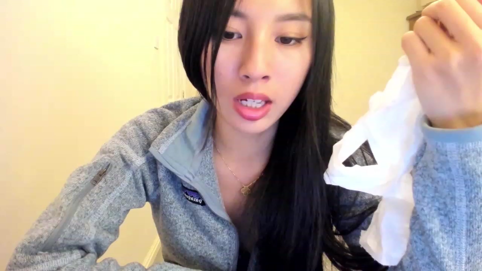Gallery image thumbnail from Stephanie's myfreecams stream on, 01/02/2024, 23:31 image 17 of 20