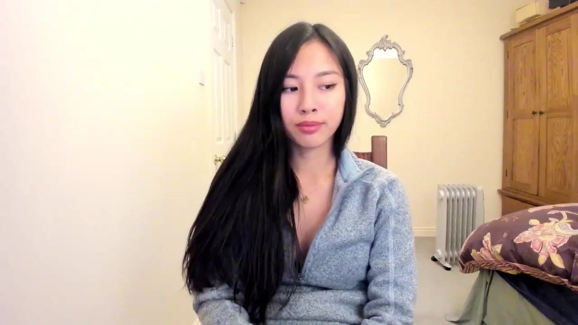 Gallery image thumbnail from Stephanie's myfreecams stream on, 01/02/2024, 23:31 image 13 of 20